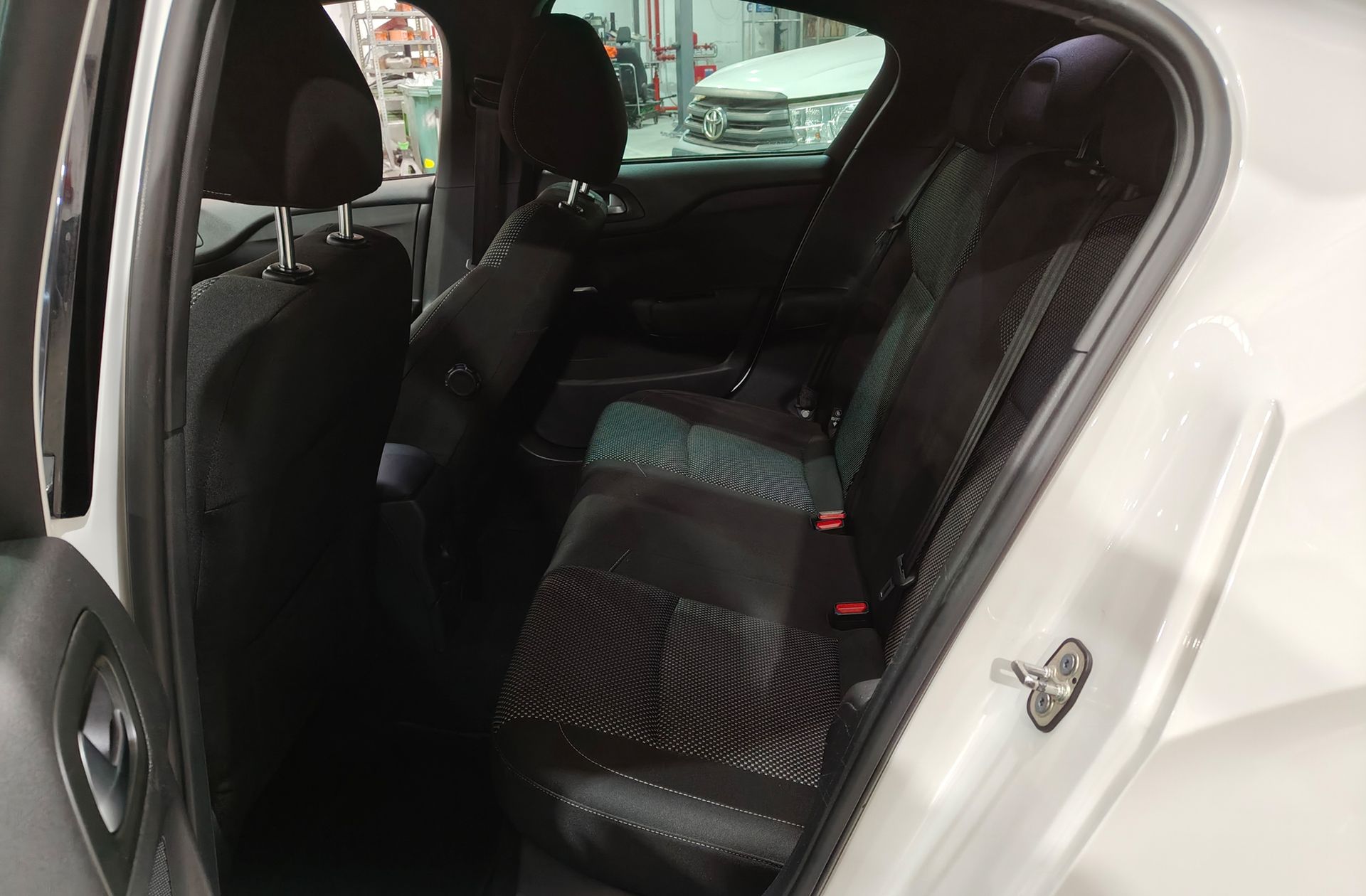 DS DS 4 1.6 BlueHDi STT Desire - foto 10