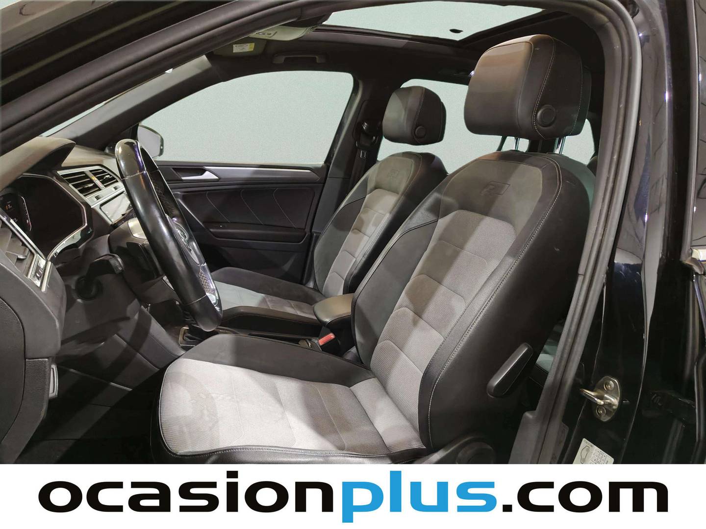 Foto asientos traseros Volkswagen Tiguan Volkswagen Tiguan Sport 2.0 TDI (150 CV) DSG Pack R-Line
