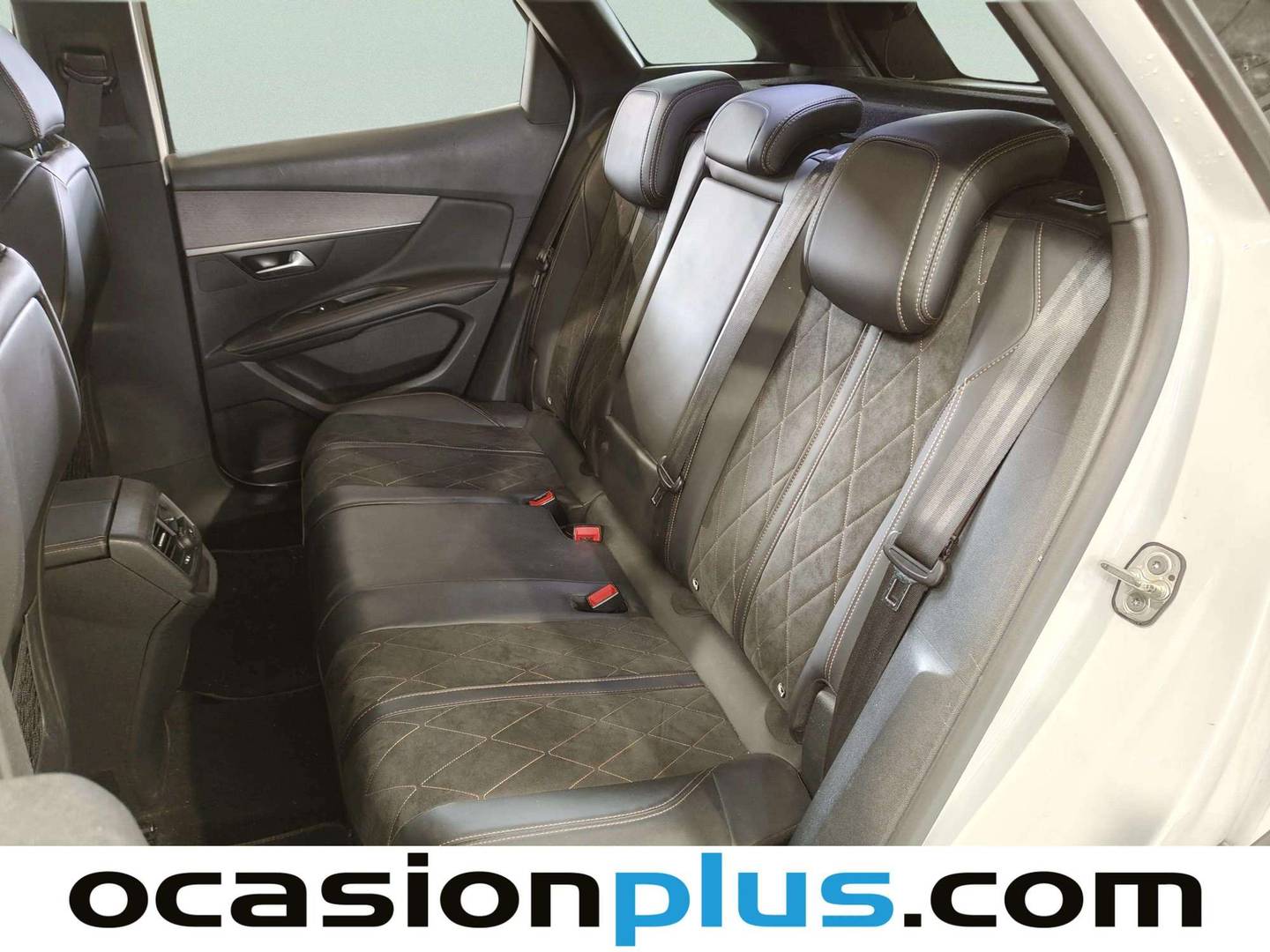 Foto asientos traseros Peugeot 3008 Peugeot 3008 BlueHDI 180 S&S GT EAT8 (180 CV)