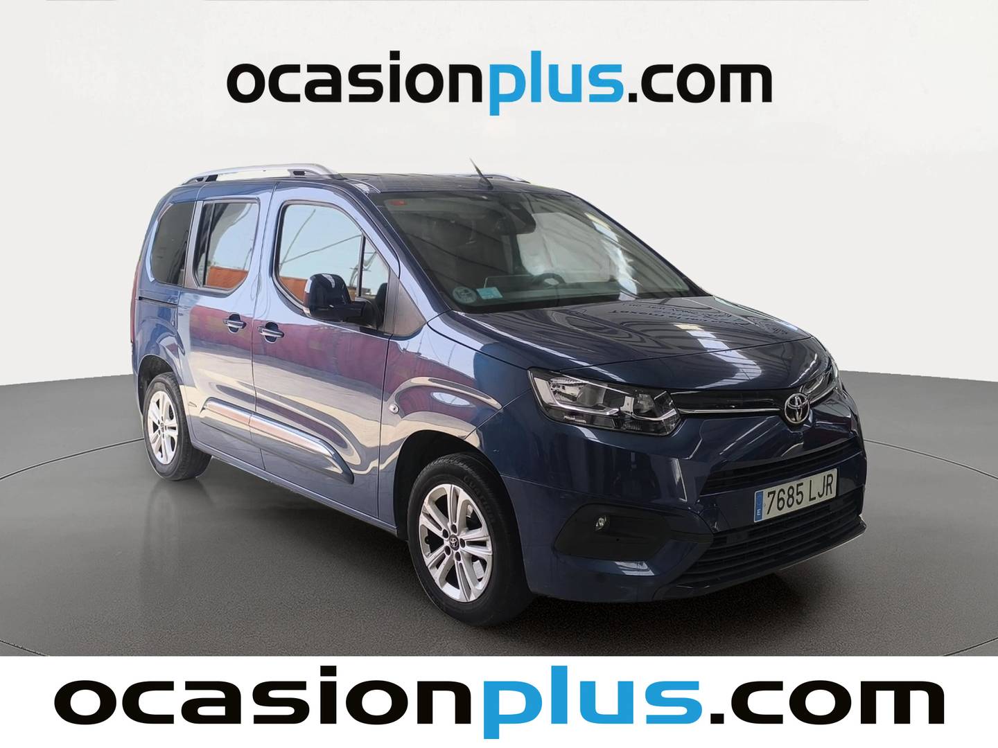 Foto delantera Toyota Proace City Verso Toyota Proace City Verso 1.5D Family Active L1 Auto (131 CV) derecha