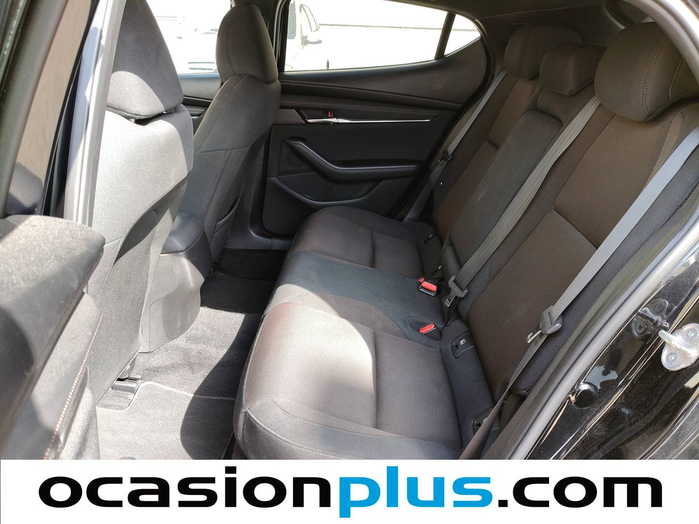 Foto asientos traseros Mazda Mazda3 Mazda Mazda 3 2.0 SKYACTIV-G Zenith (122 CV)