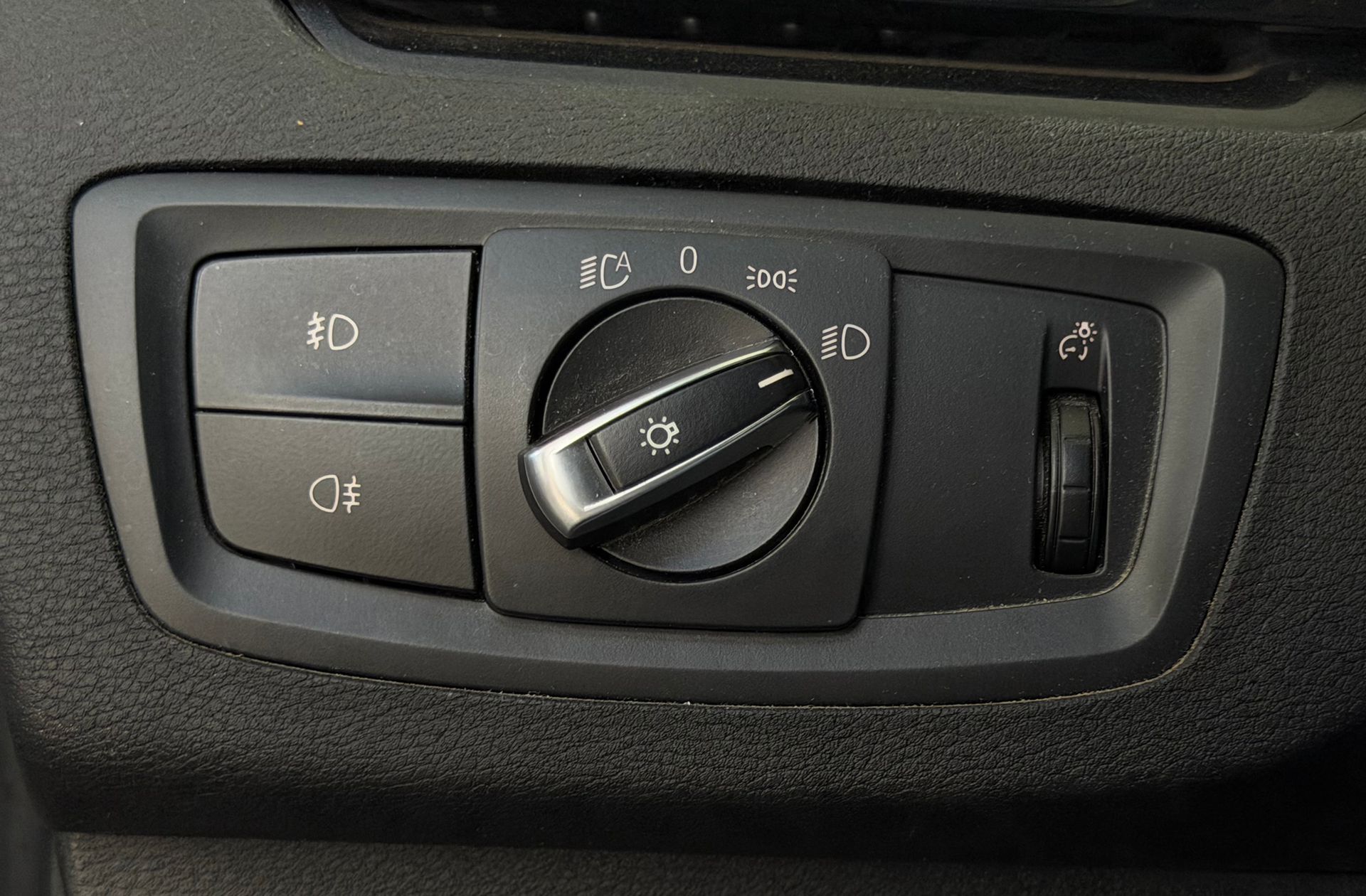 BMW X1 sDrive18d - foto 28