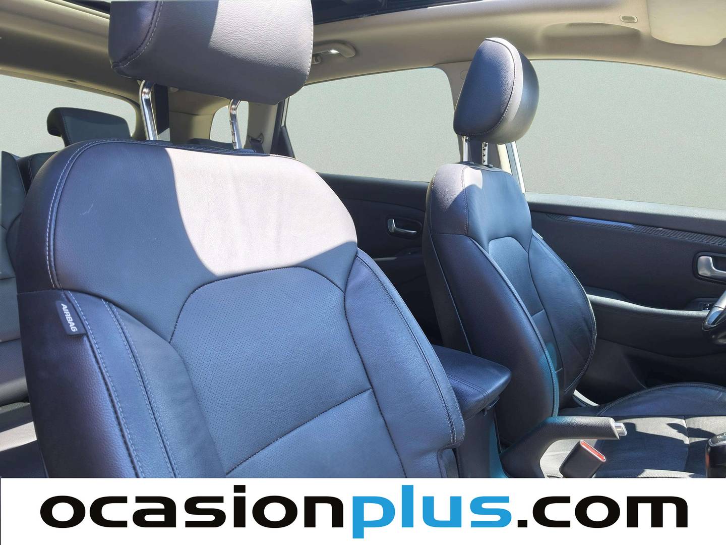 Equipamiento del KIA Carens KIA Carens 1.7 CRDi VGT Drive Eco-Dynamics (115 CV)