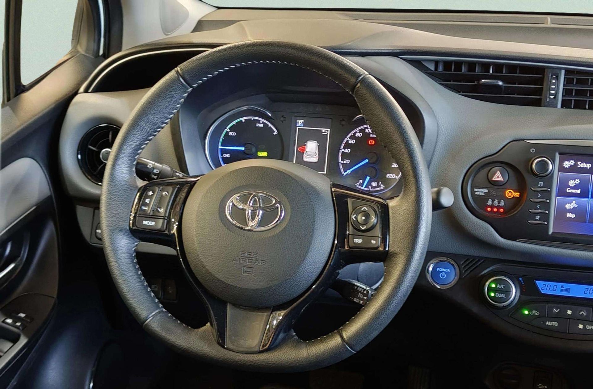 Toyota Yaris 1.5 Hybrid Active - foto 19