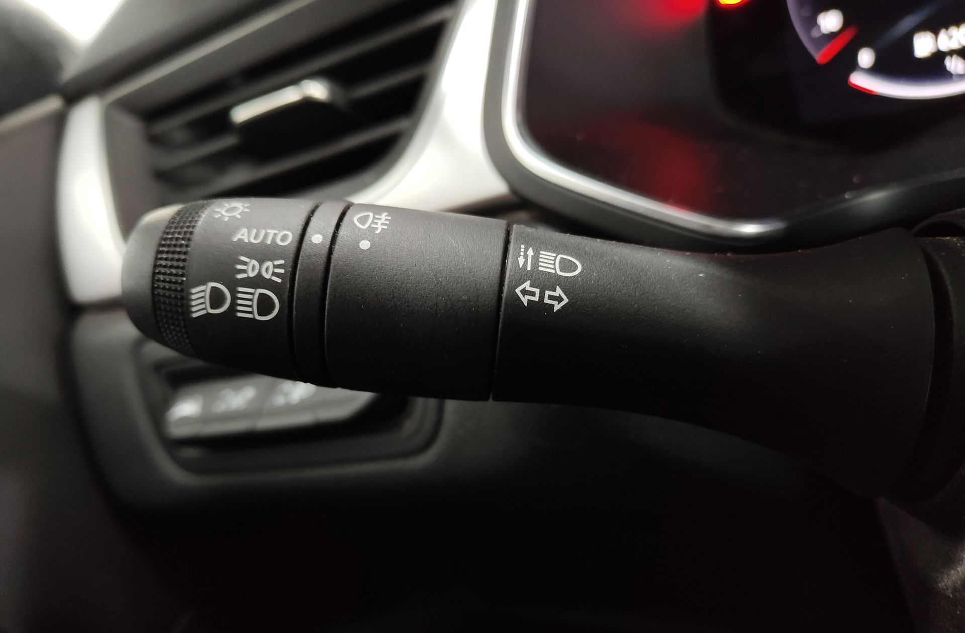 Renault Captur Techno TCe - foto 25