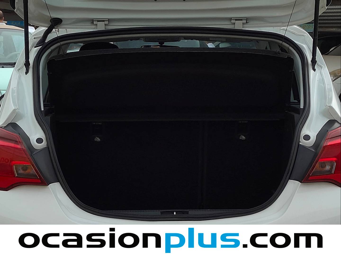 Fotos maletero Opel Corsa Opel Corsa 1.4 Selective Auto (90 CV)