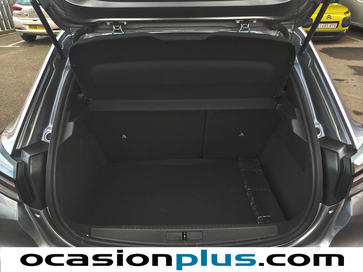 Foto Peugeot 208 Peugeot 208 Allure Hybrid eDCS6 (110 CV)