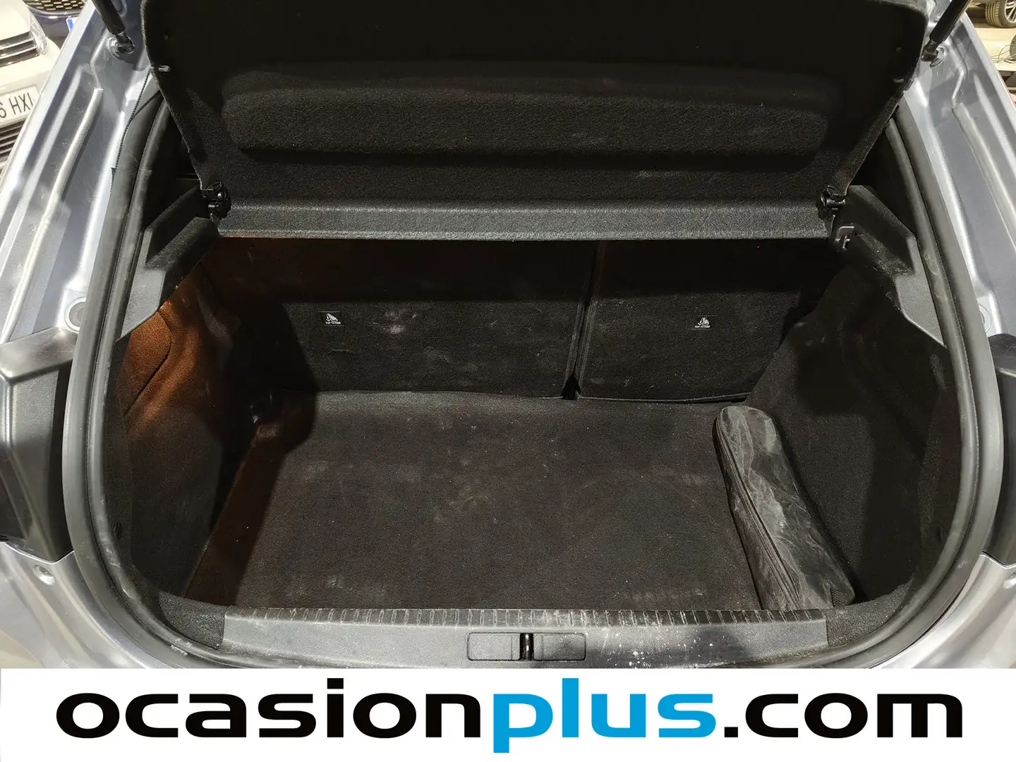 Foto Peugeot 208 Peugeot 208 PureTech 100 Allure (100 CV)