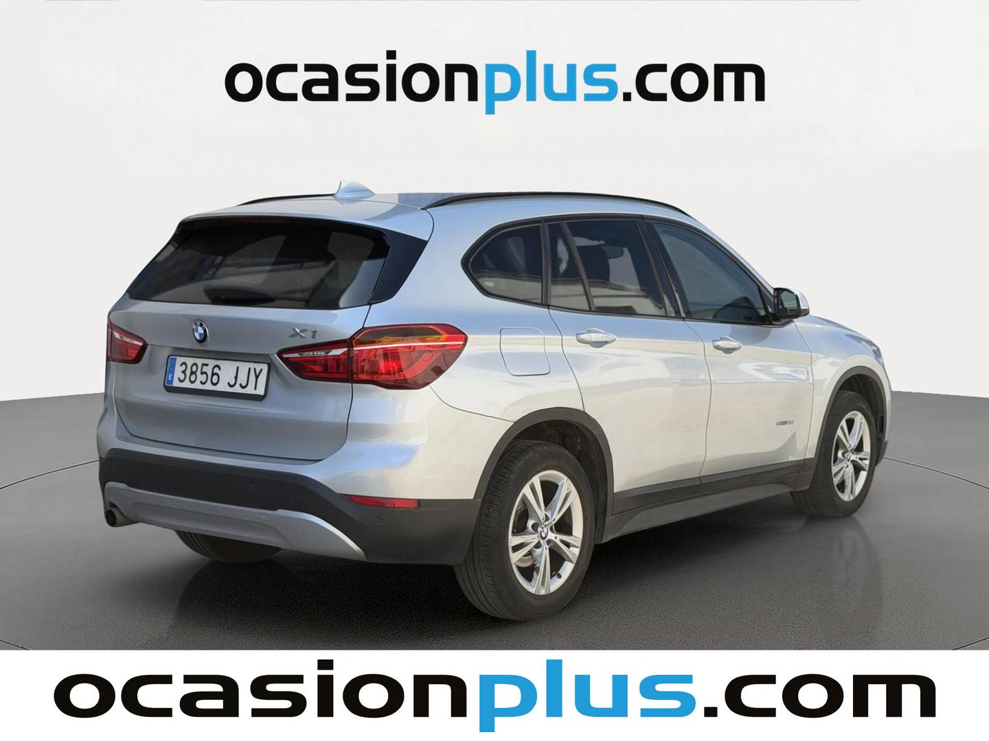 Foto trasera BMW X1 BMW X1 sDrive18d (150 CV) derecha
