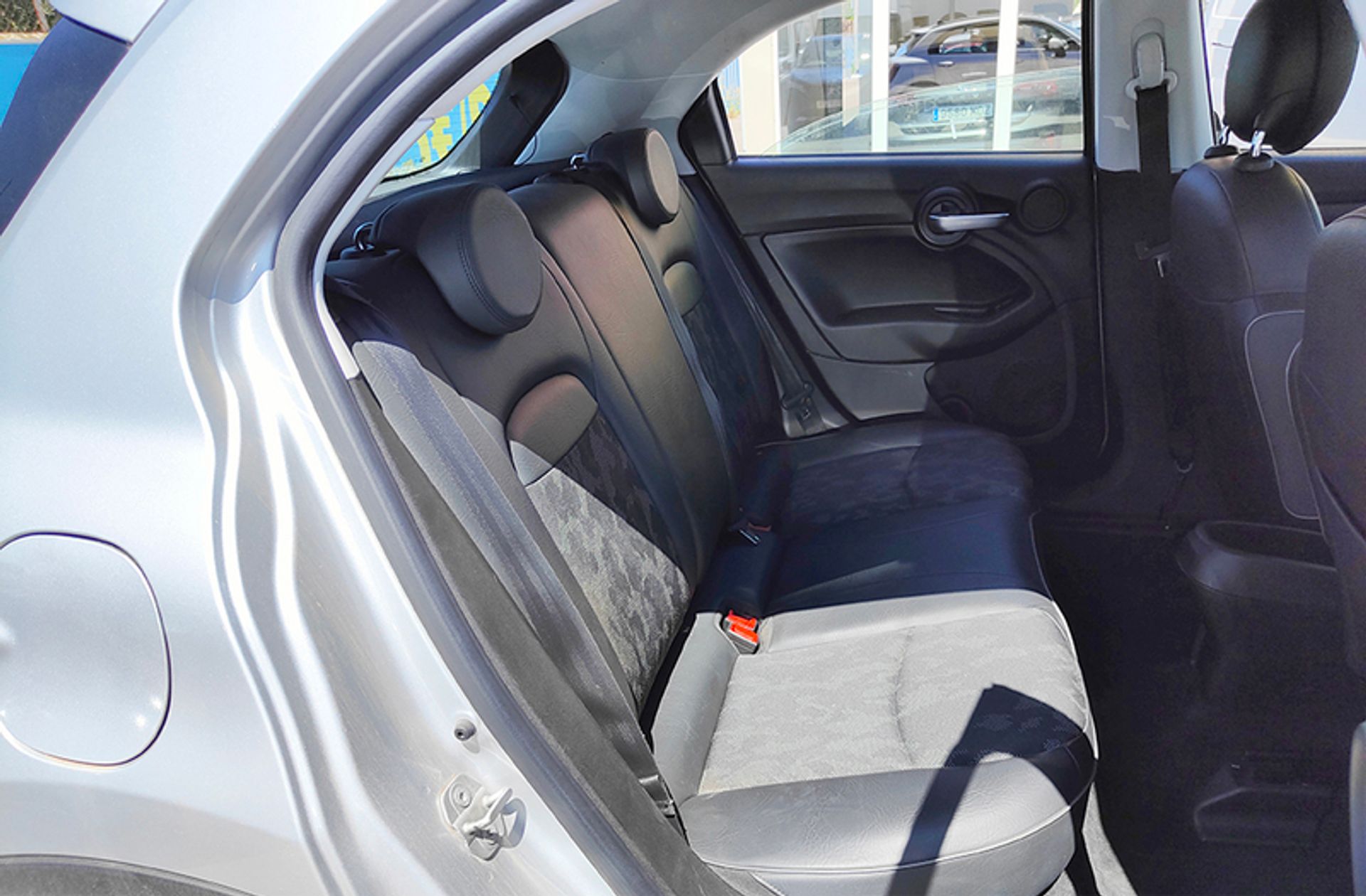 Fiat 500X 1.3 Firefly Cross T4 DCT - foto 15