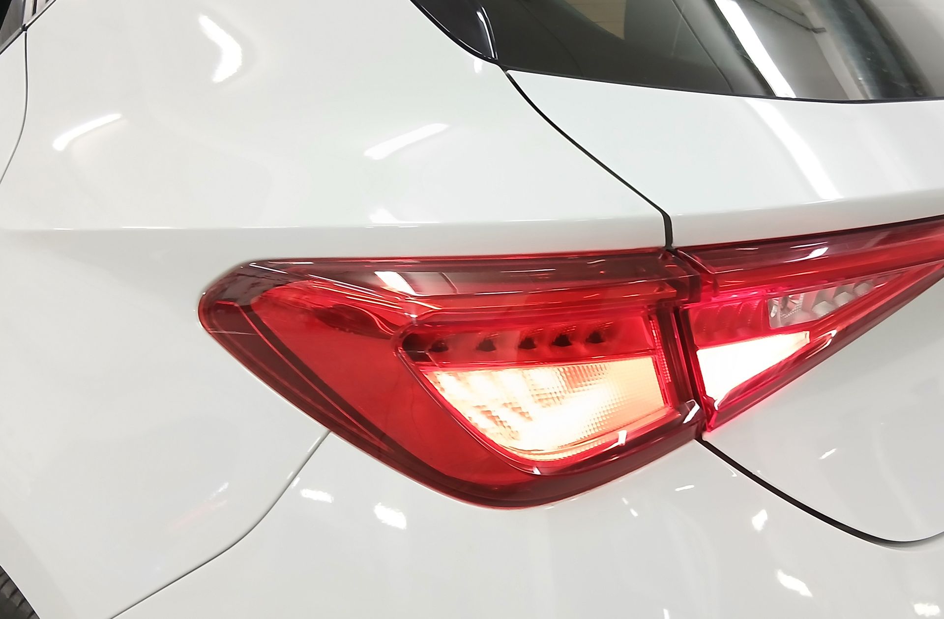 SEAT León 1.5 eTSI Style Special Edition Vision DSG - foto 16