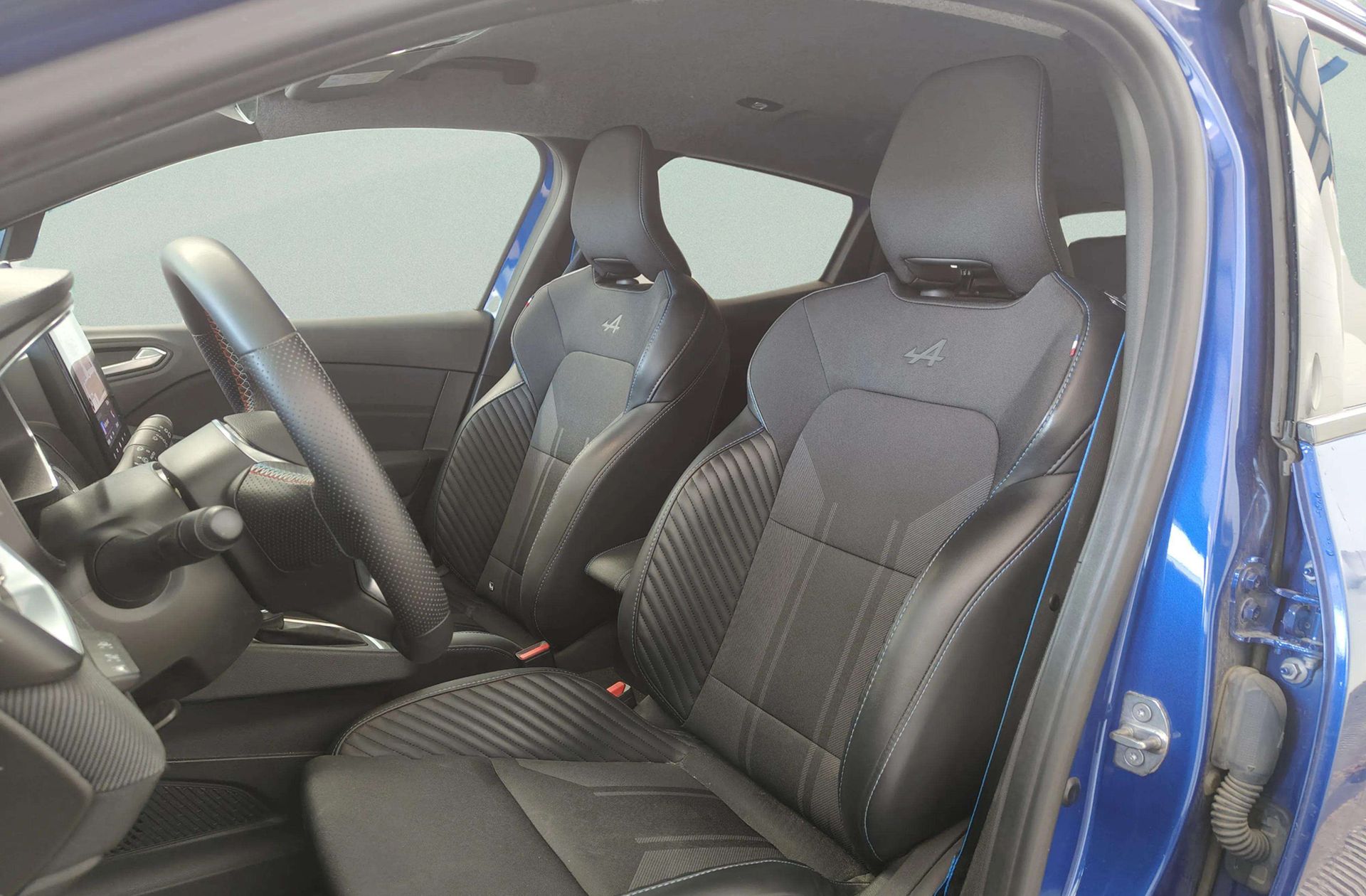 Renault Clio Esprit Alpine E-Tech - foto 11
