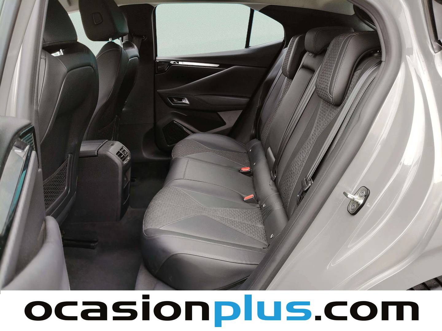 Foto DS DS 4 DS DS4 BlueHDi 130 Trocadero Auto (130 CV)