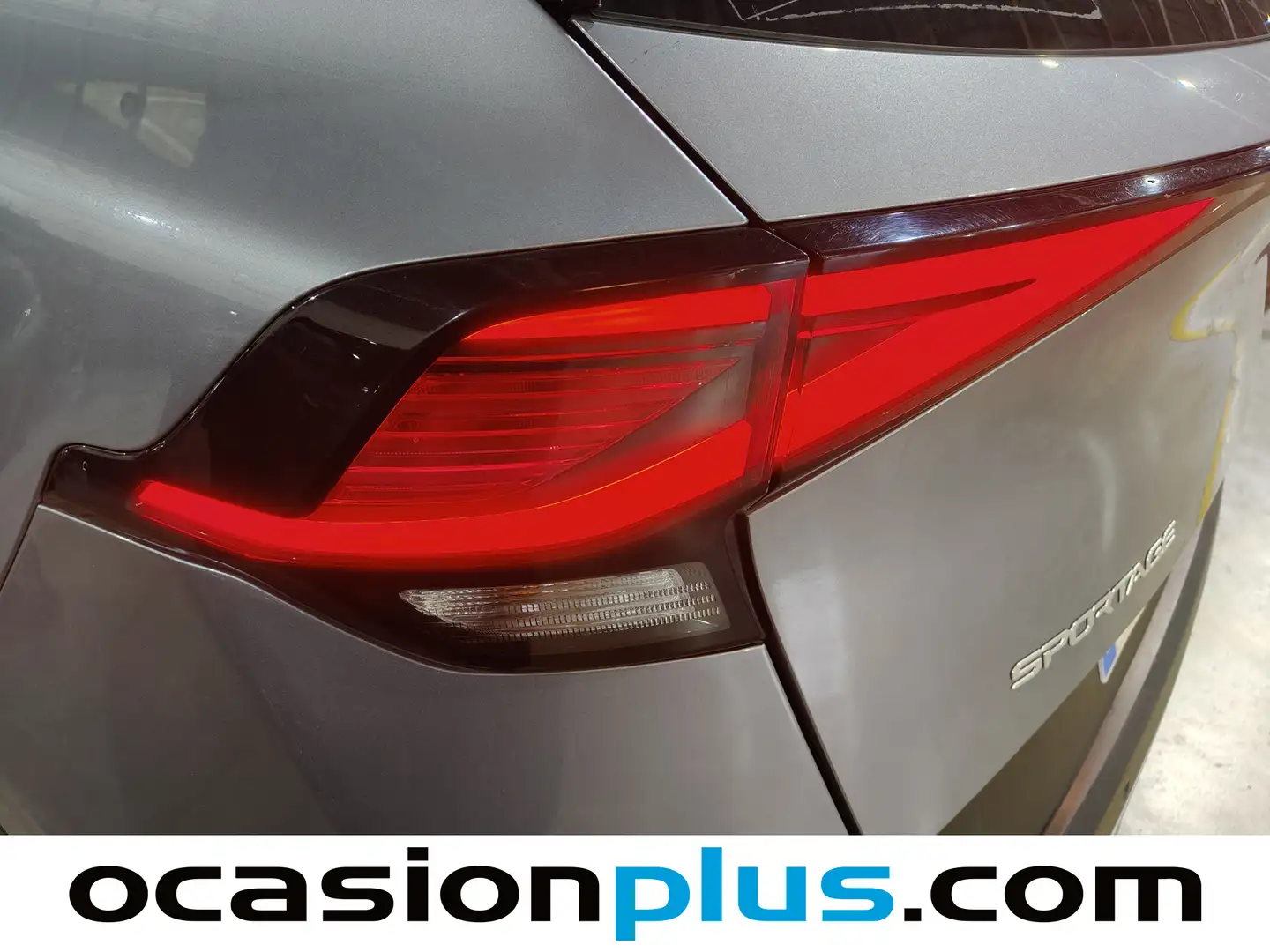 Foto KIA Sportage Kia Sportage 1.6 CRDi MHEV Business 4x2 (136 CV)