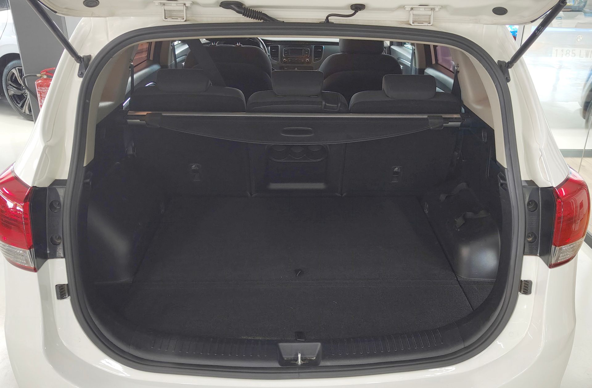 Kia Carens 1.6 GDi Concept - foto 11