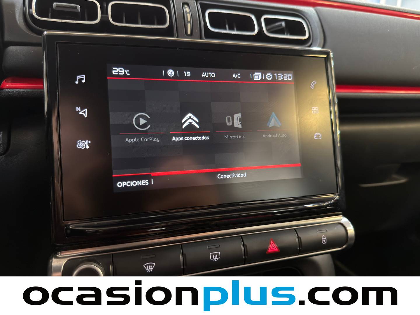 Equipamiento del Citroën C3 Citroën C3 PureTech 82 Feel (83 CV)