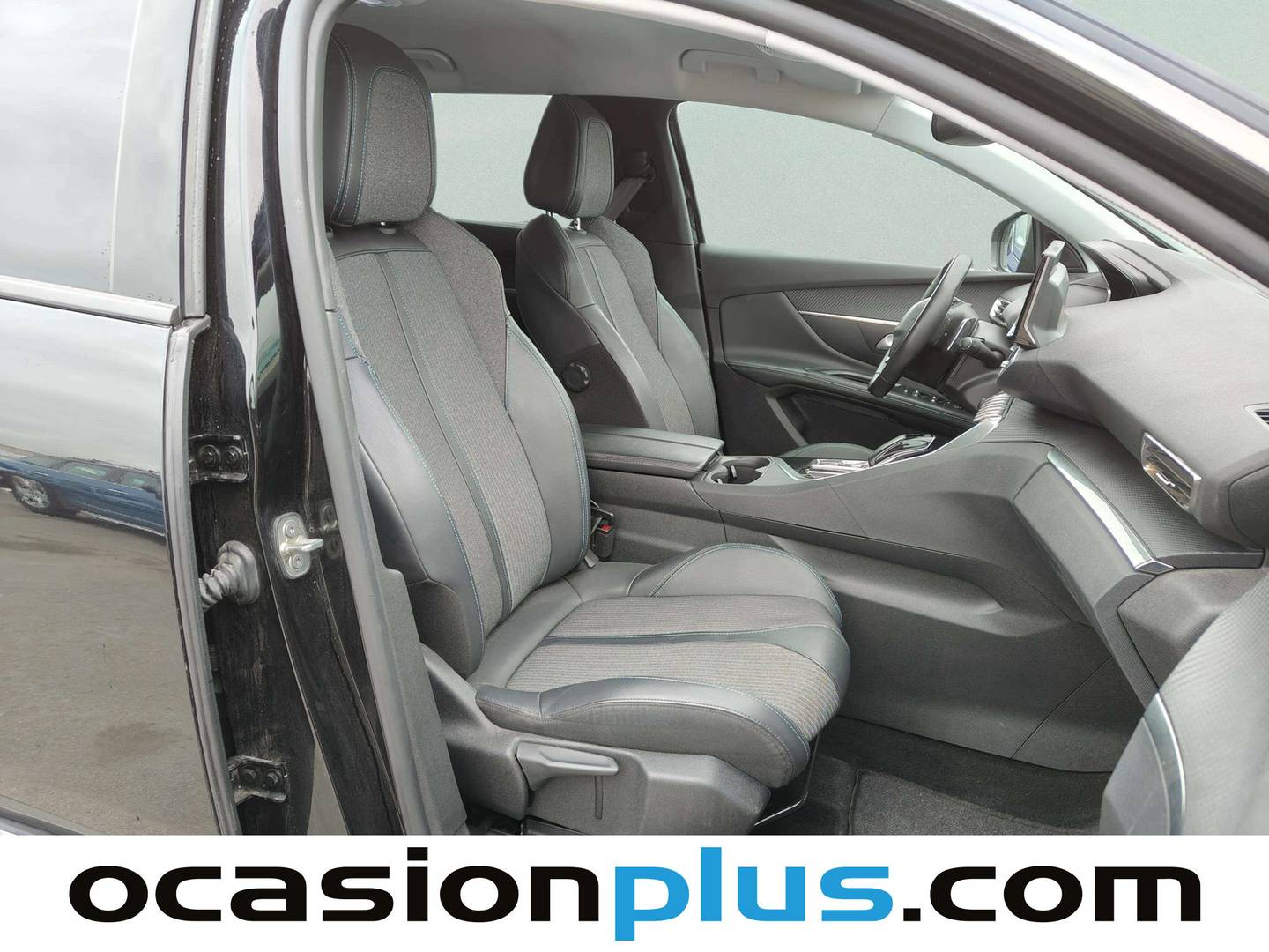 Foto Peugeot 5008 Peugeot 5008 PureTech 130 S&S Allure EAT8 (130 CV) 7 Plazas