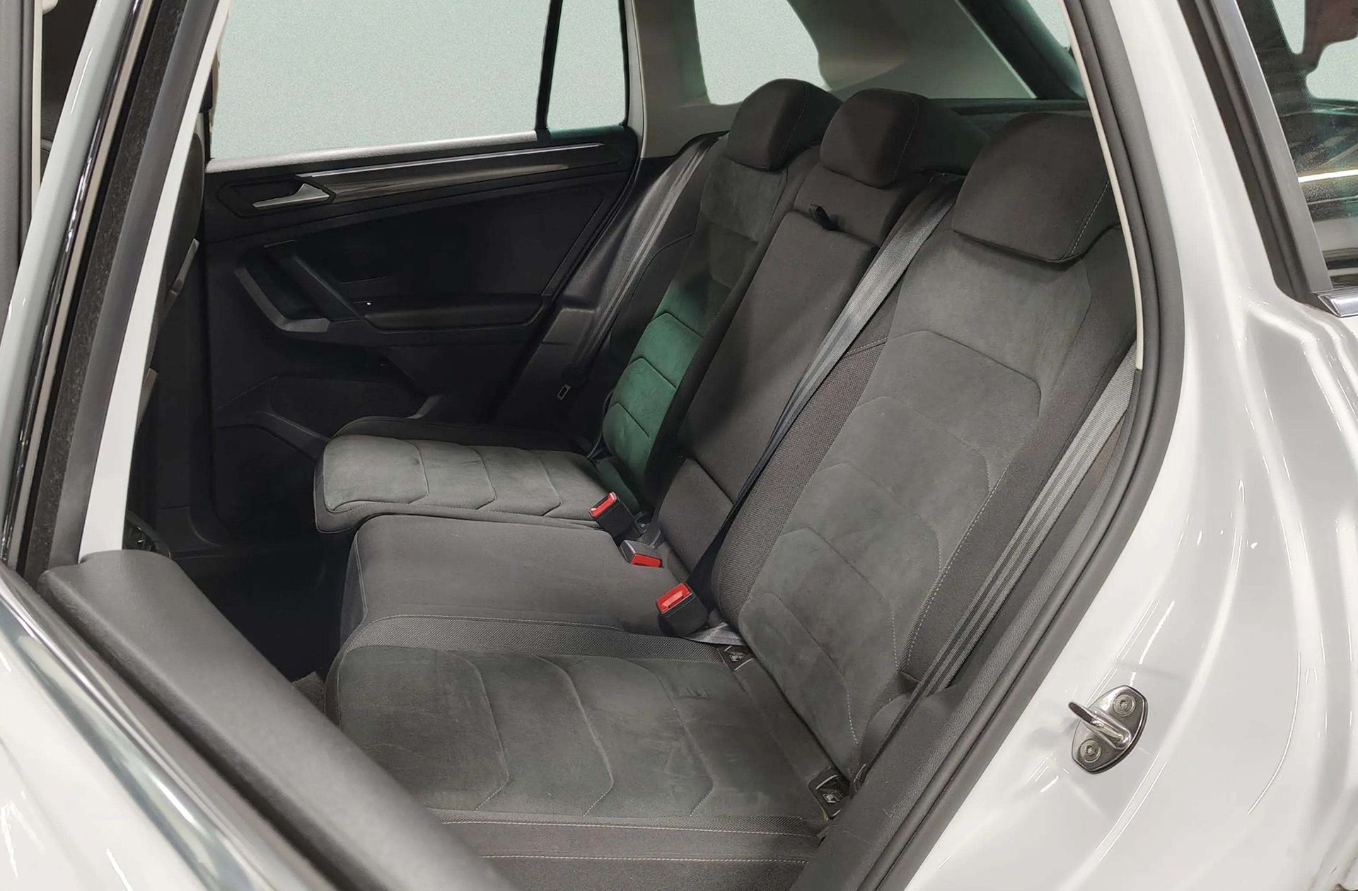 Volkswagen Tiguan Sport 1.5 TSI DSG Pack R-Line - foto 14