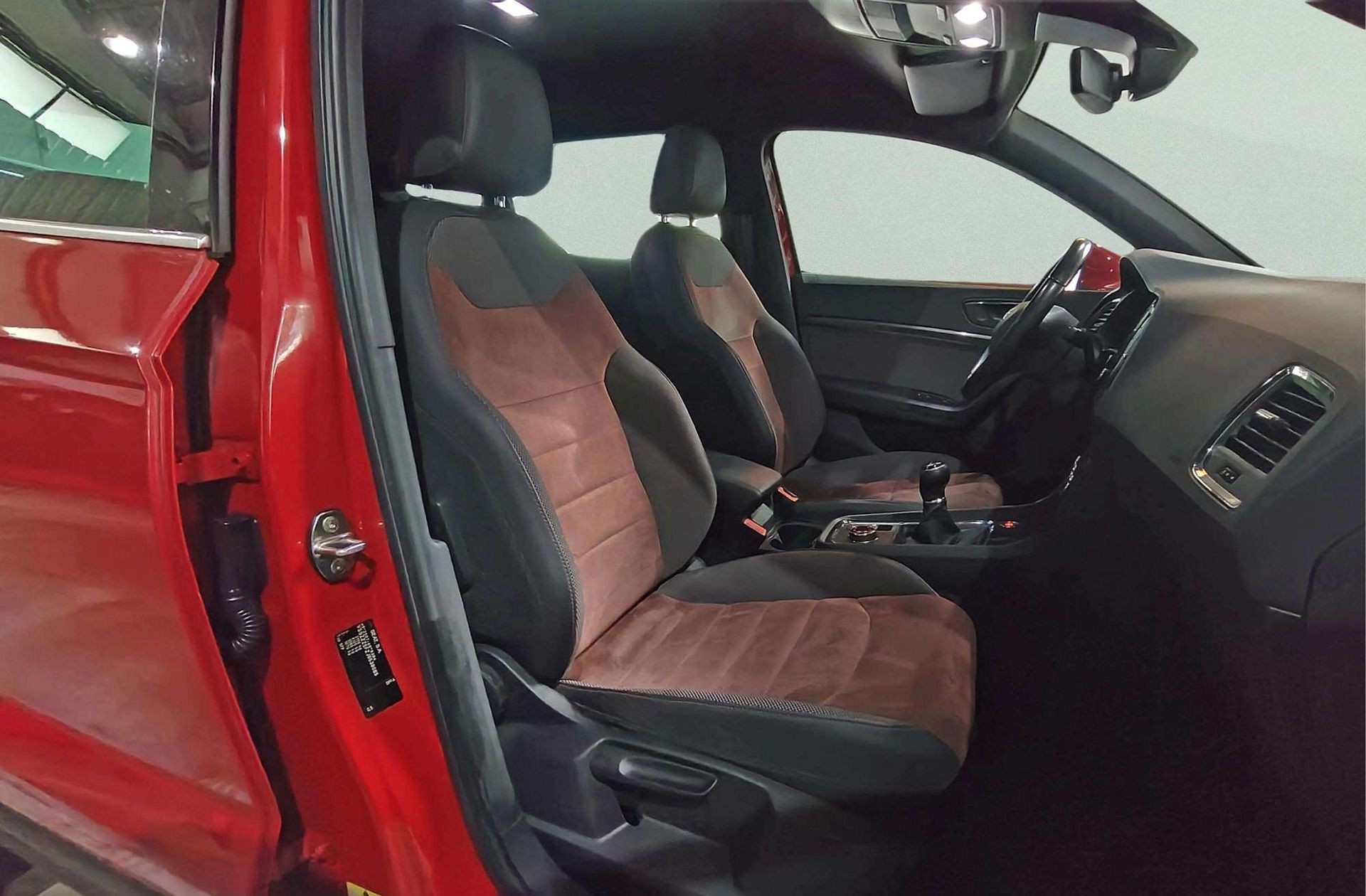 SEAT Ateca 2.0 TDI Xcellence 4Drive - foto 22
