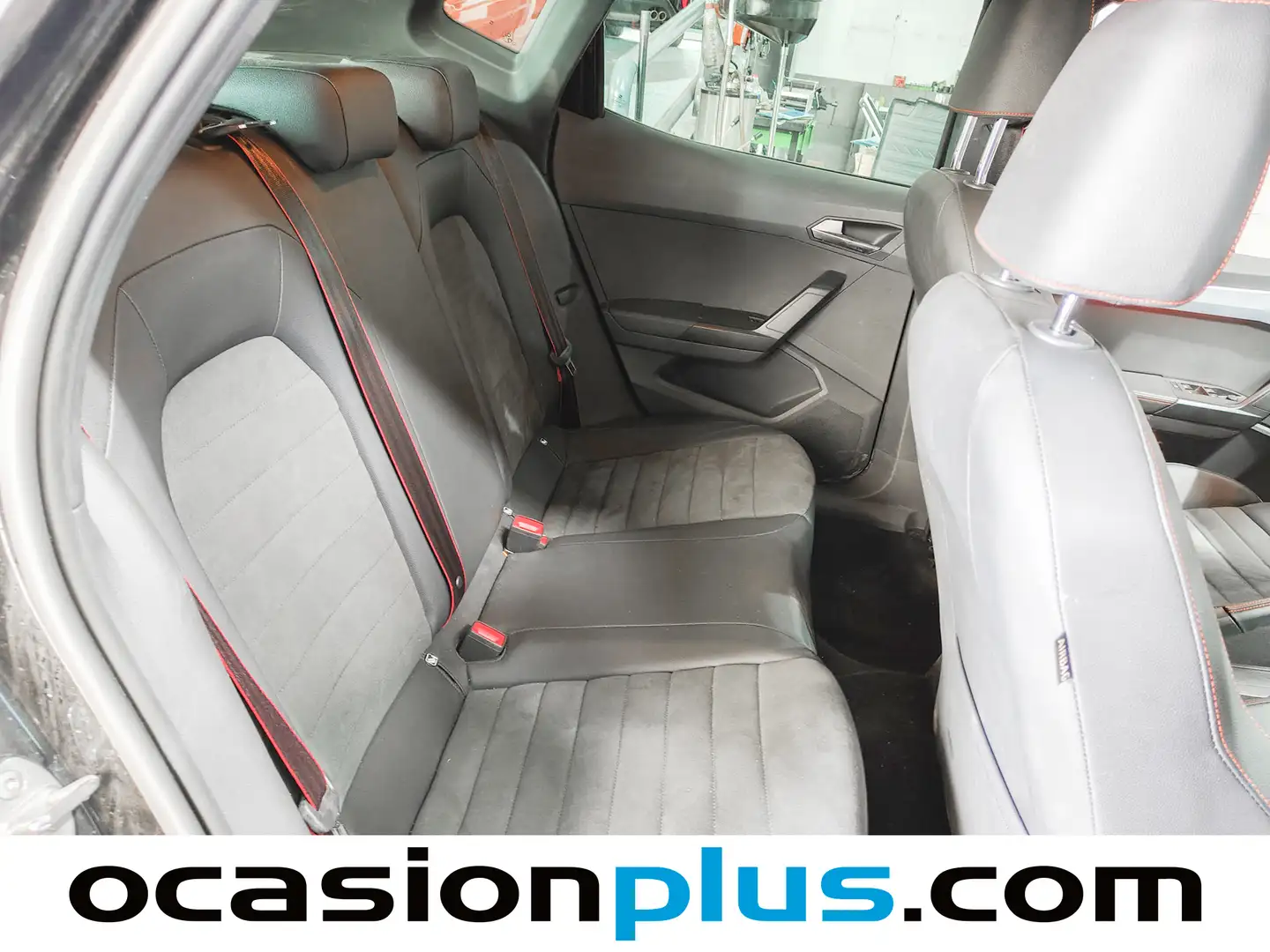 Foto Seat Arona SEAT Arona 1.5 TSI S&S FR XL DSG (150 CV)