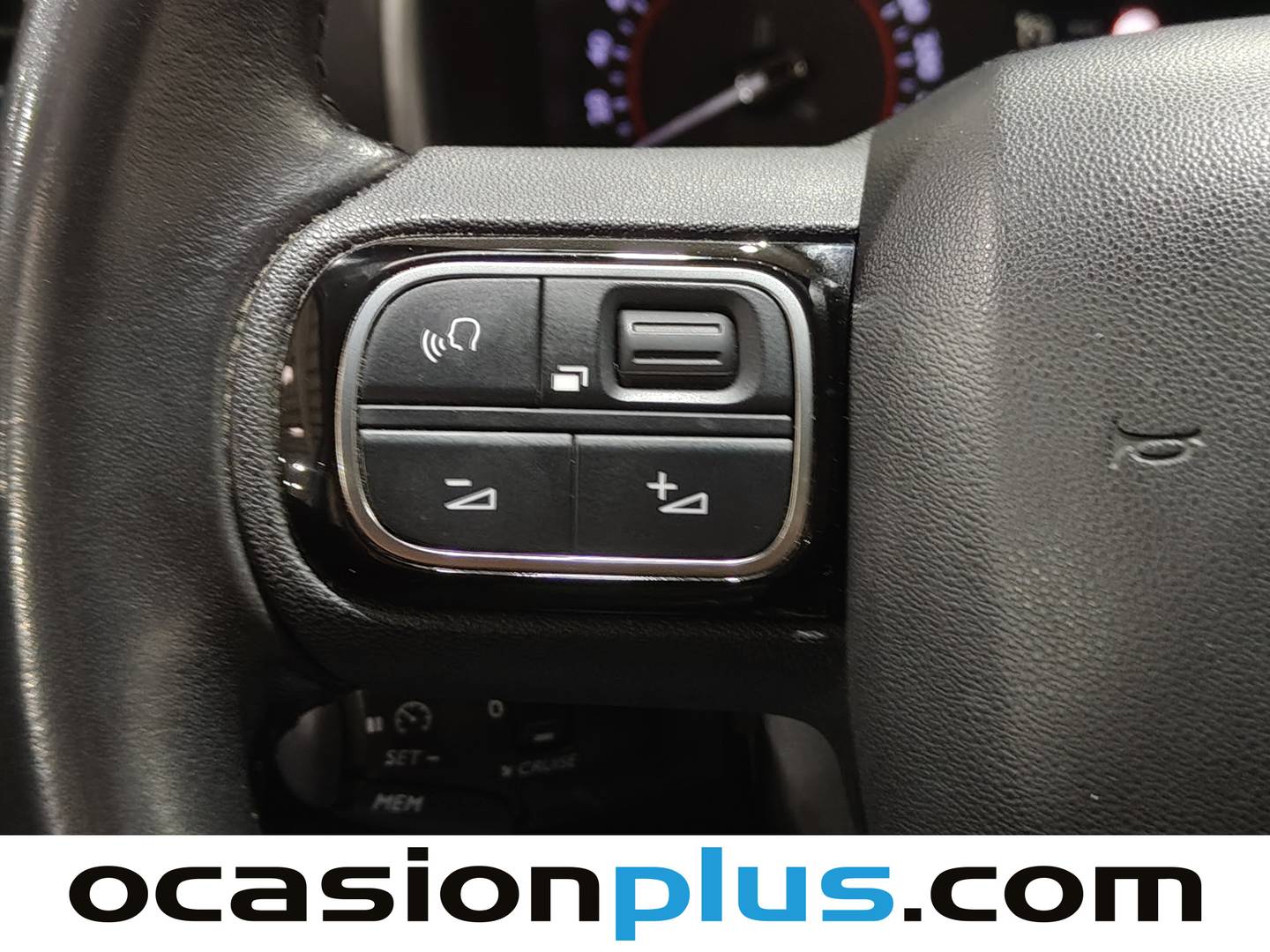 Foto Citroën C5 Aircross Citroen C5 Aircross CPureTech 130 S&S Live (131 CV)