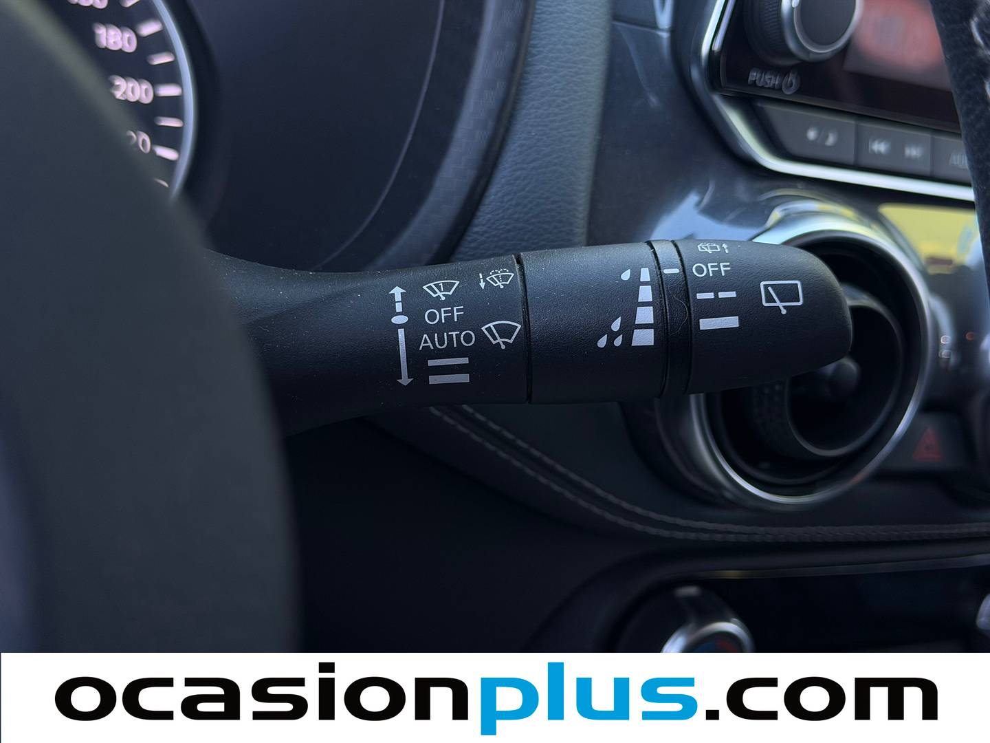 Accesorios del Nissan JUKE Nissan Juke DIG-T N-Connecta 4x2 DCT (117 CV)