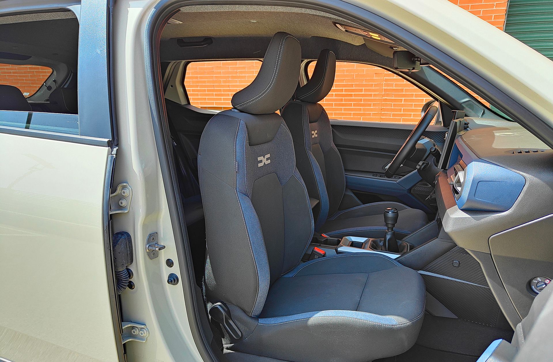 Dacia Duster Journey TCe 48v 4x2 - foto 18