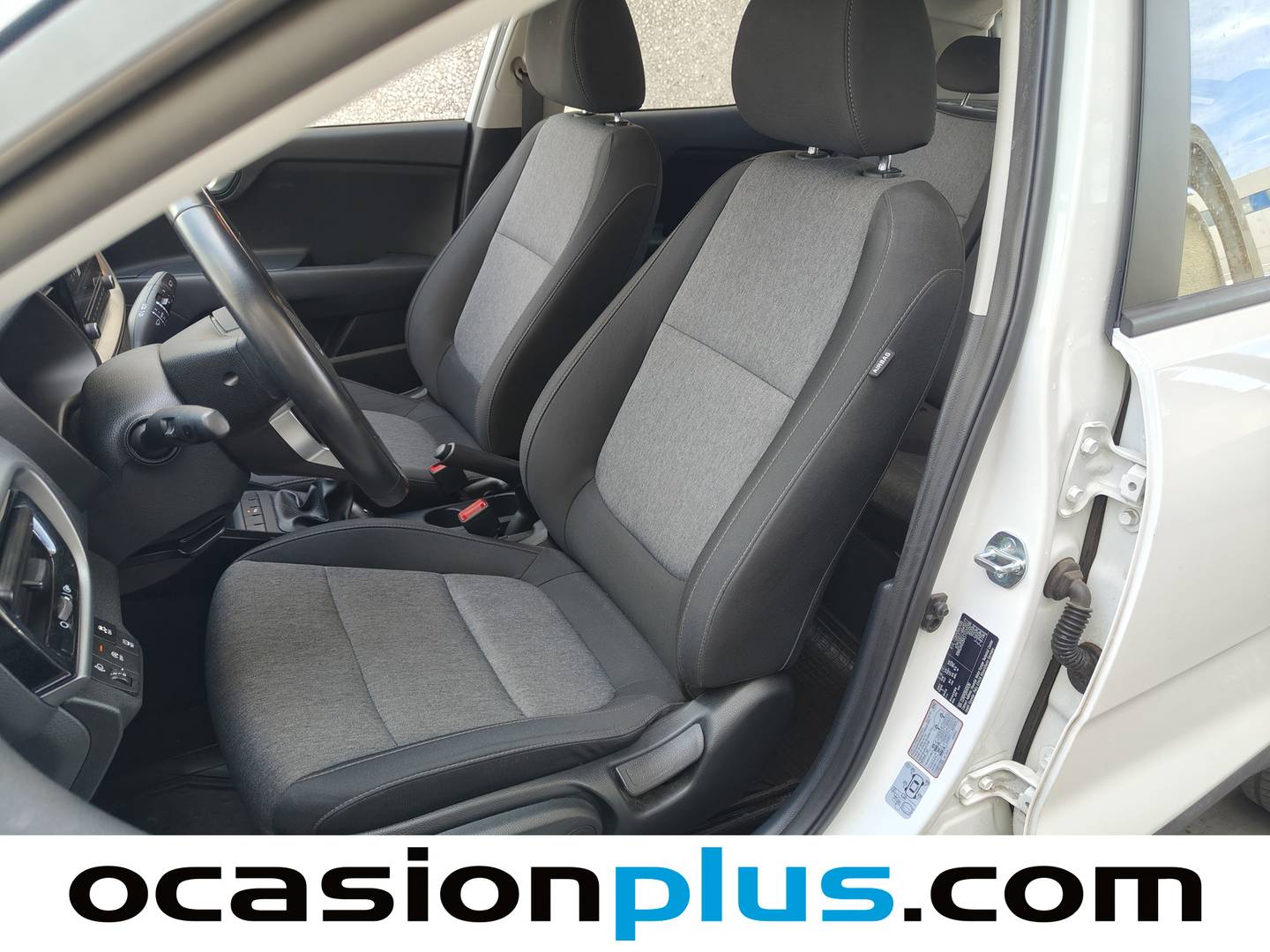 Foto asientos delanteros KIA Stonic KIA Stonic 1.2 DPi Drive (79 CV)
