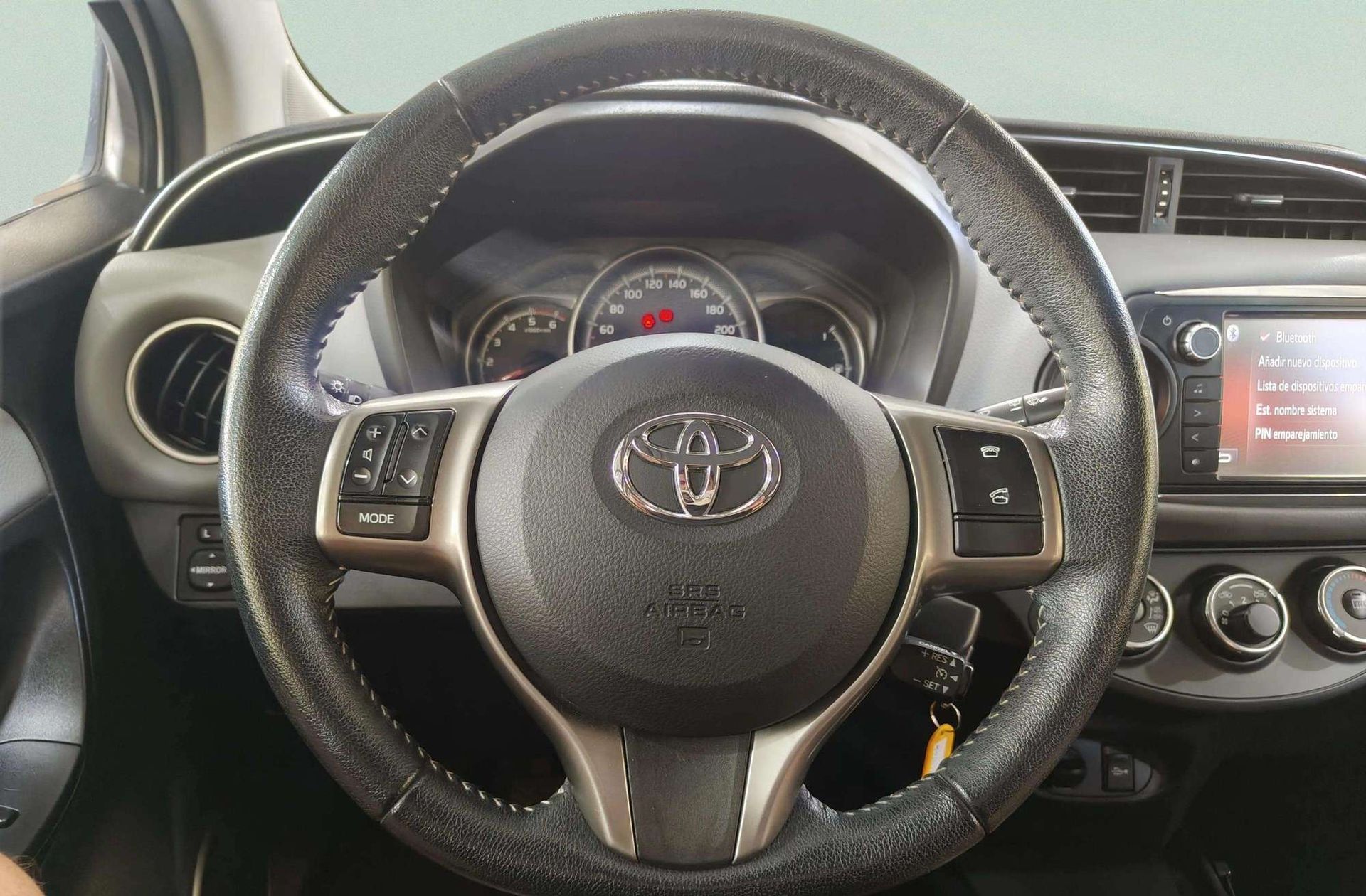 Toyota Yaris 1.4 D4-D Active - foto 18