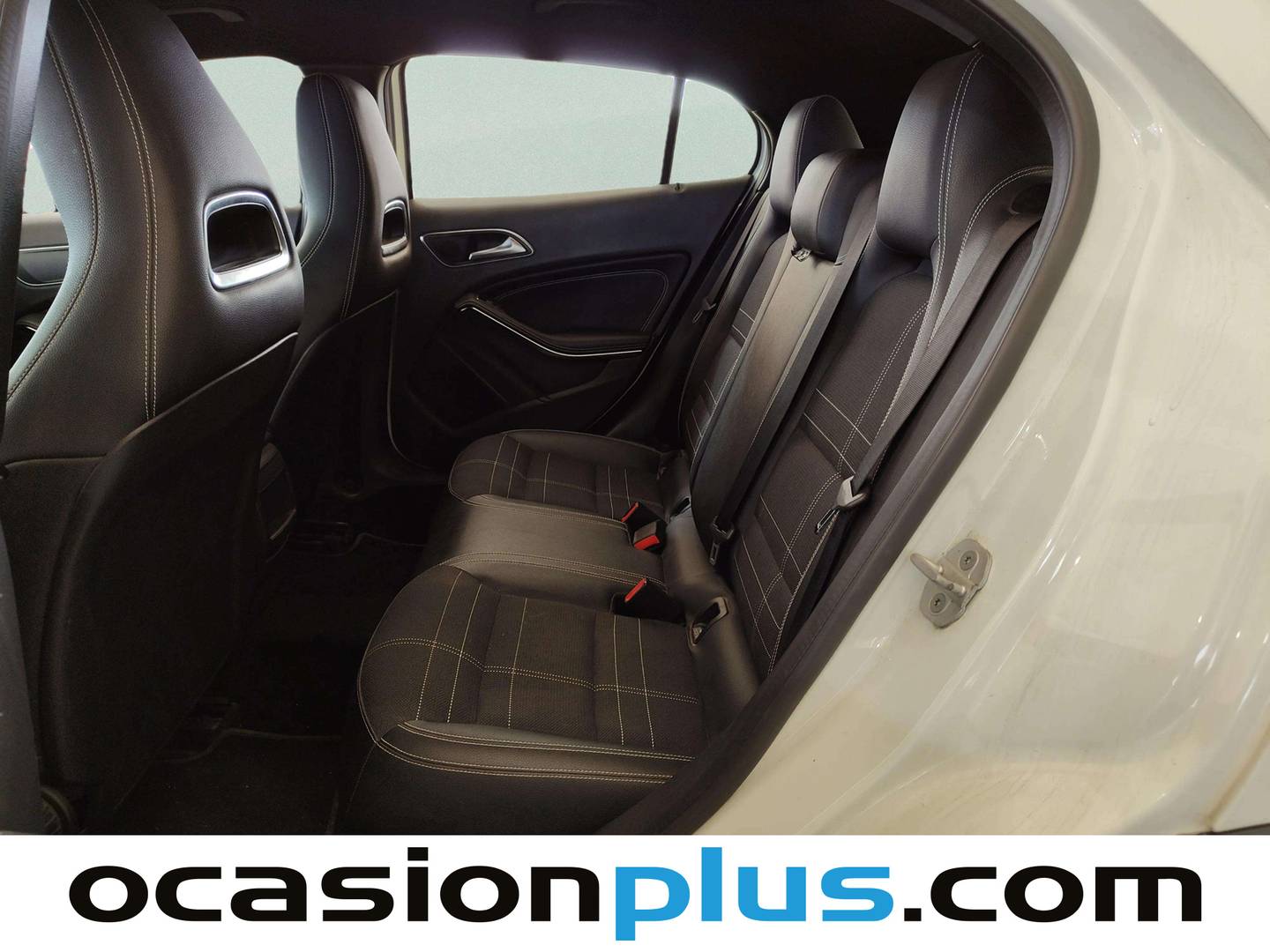 Foto Mercedes GLA Mercedes-Benz GLA 200 d Urban (136 CV)