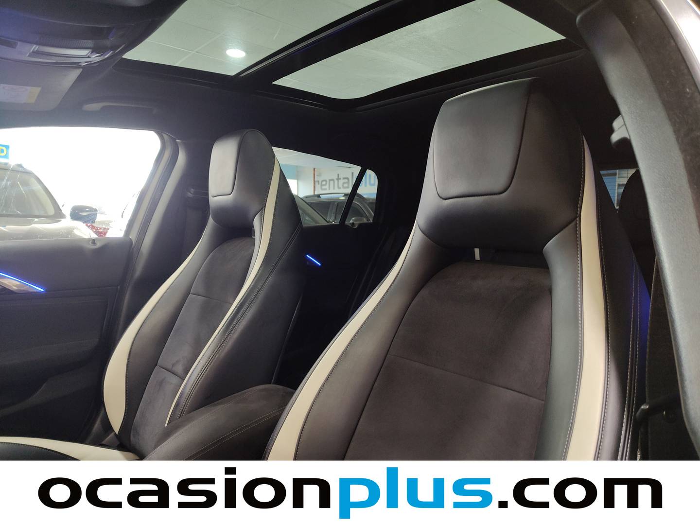 Equipamiento del Infiniti Q30 Infiniti Q30 1.5D Sport (109 CV)