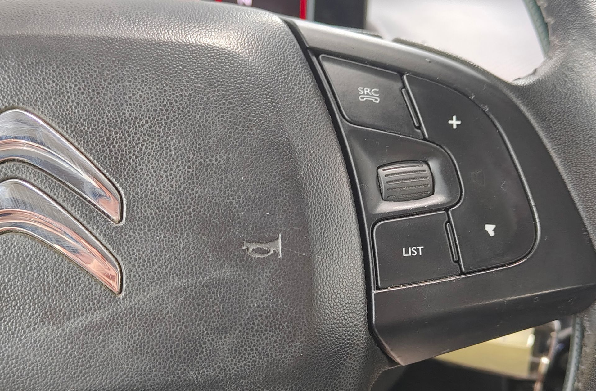 Citroën C4 Cactus e-HDI 92 Shine ETG6 - foto 24