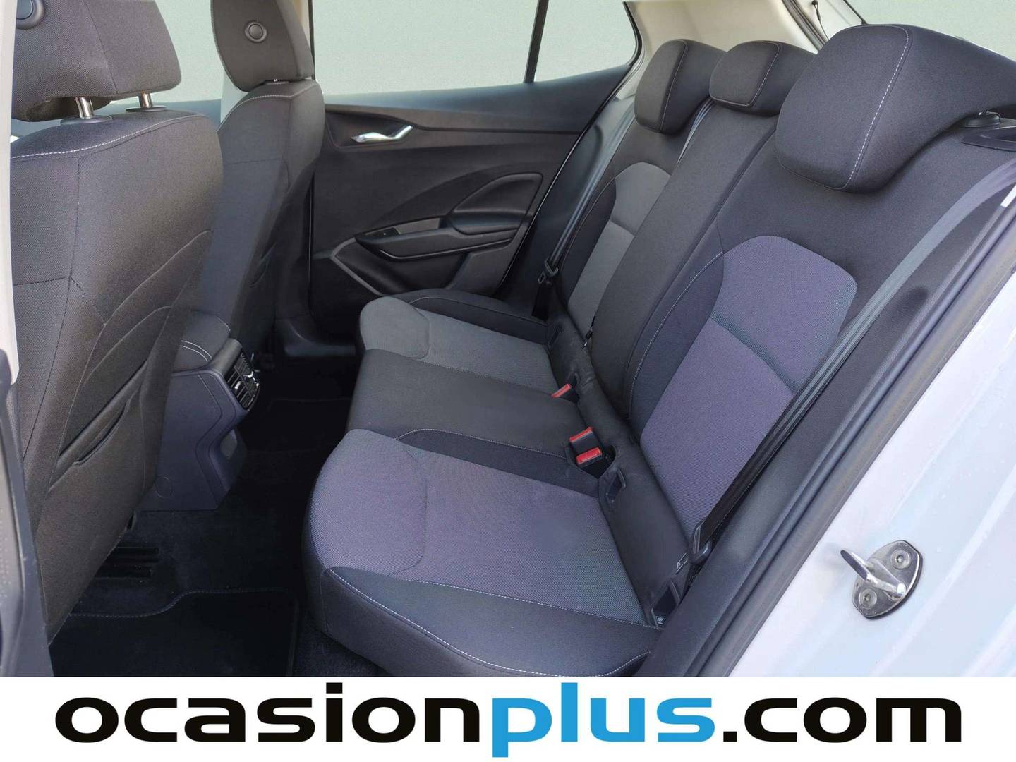 Foto asientos traseros Skoda Fabia Skoda Fabia 1.0 TSI Ambition (95 CV)