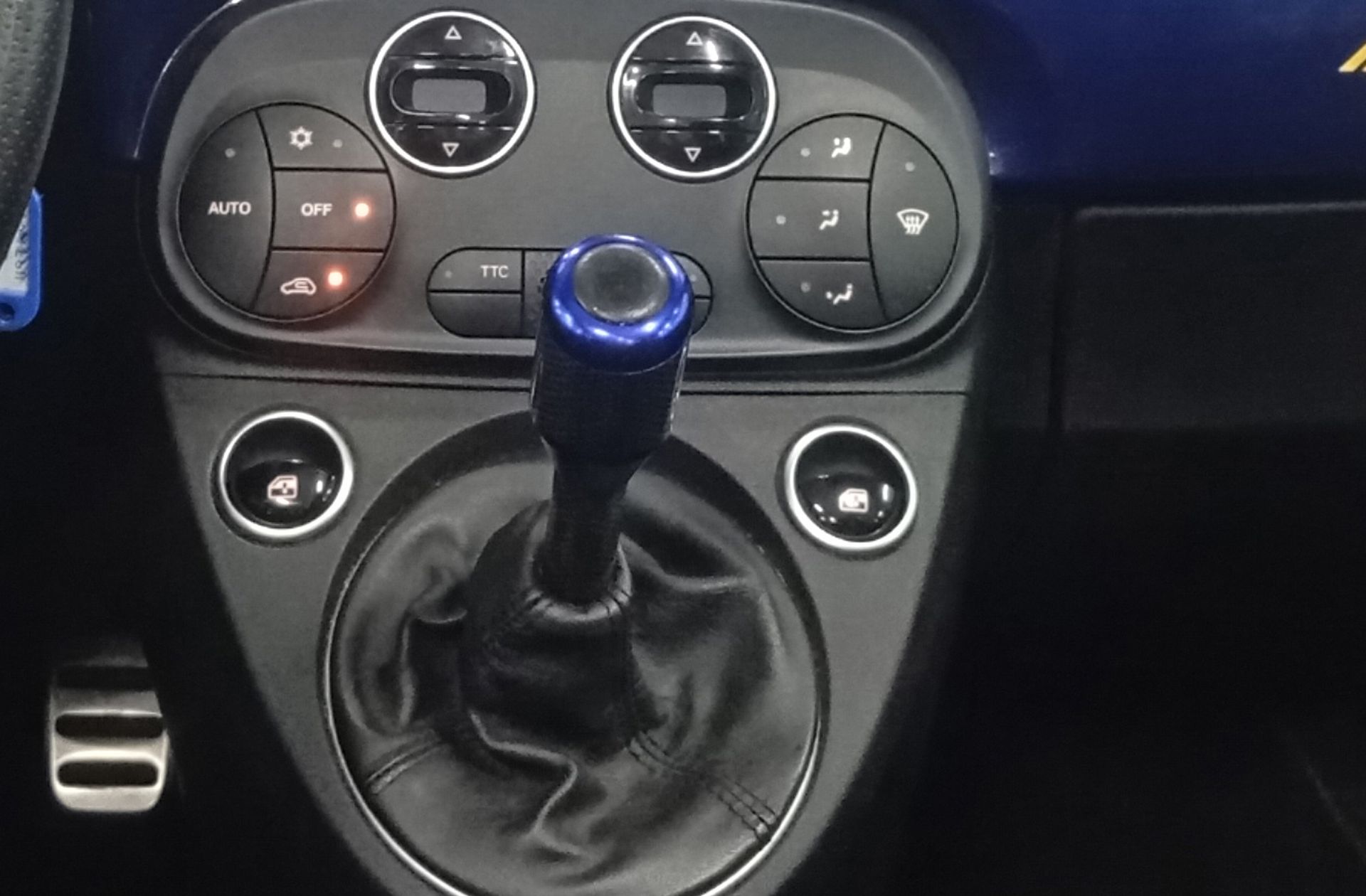Abarth 500C Cabrio 1.4 16v T-Jet 595C - foto 7