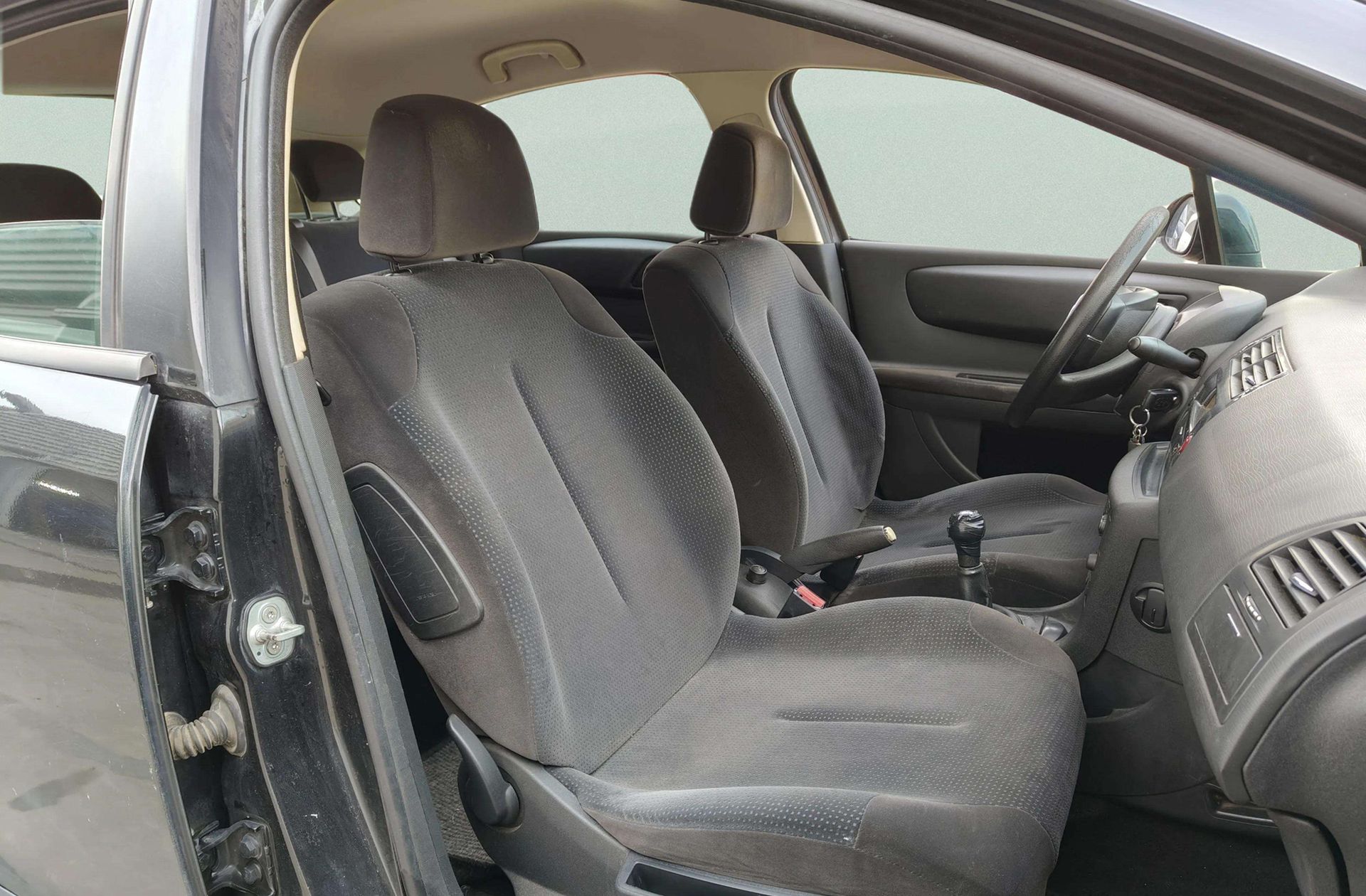 Citroën C4 1.6 HDi Collection - foto 14