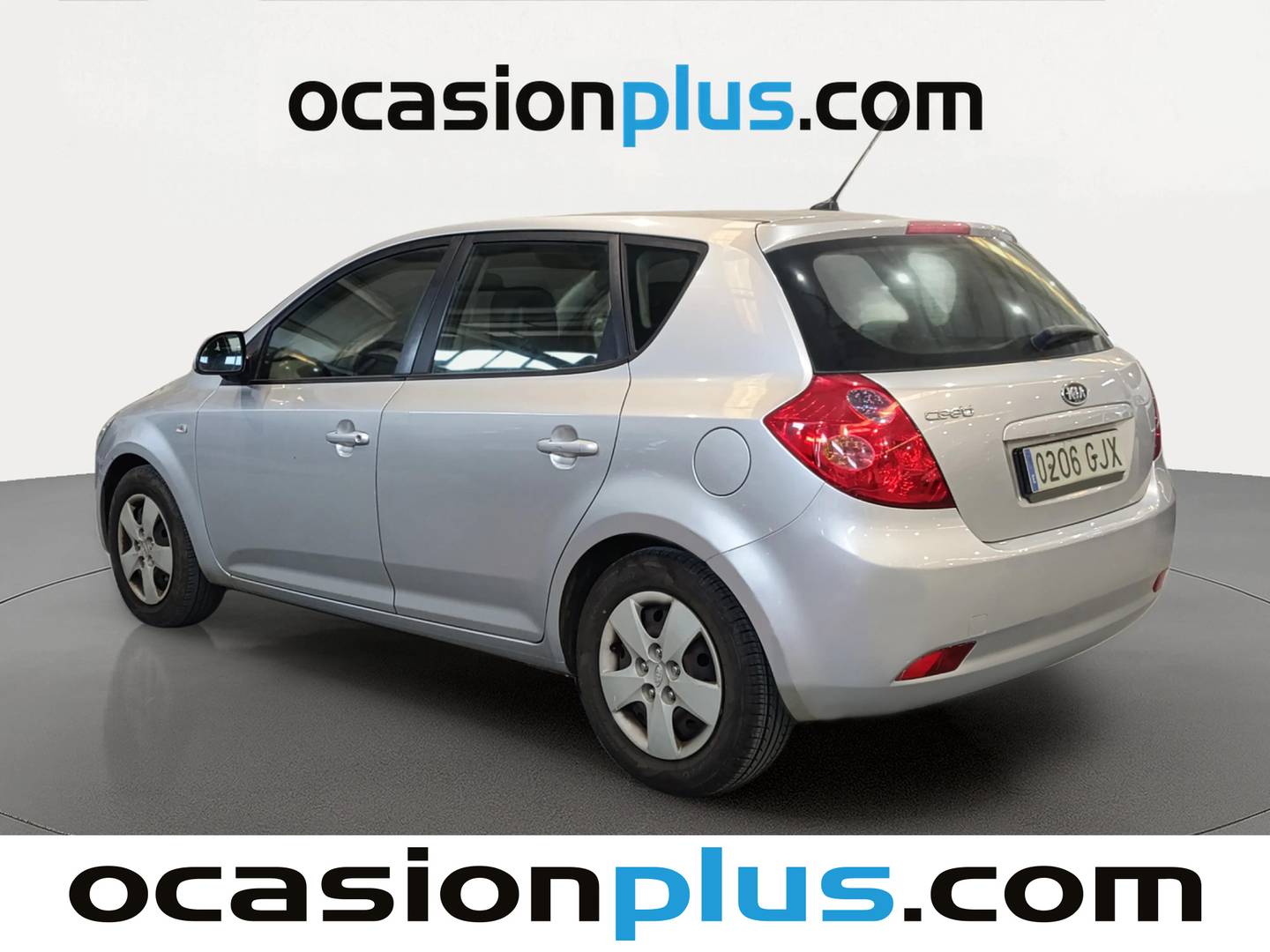 Foto trasera KIA Ceed KIA Ceed 1.4 CVVT Concept (109 CV) izquierda