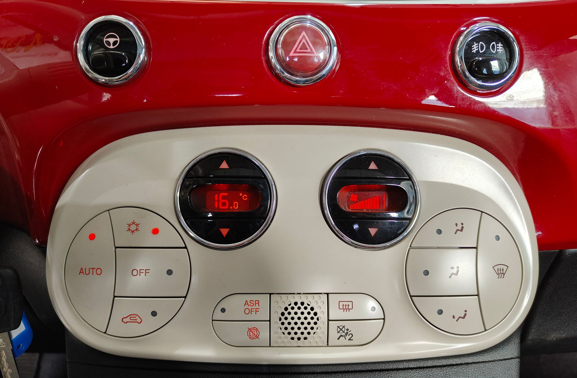 Fiat 500 1.0 Hybrid Dolcevita - foto 32