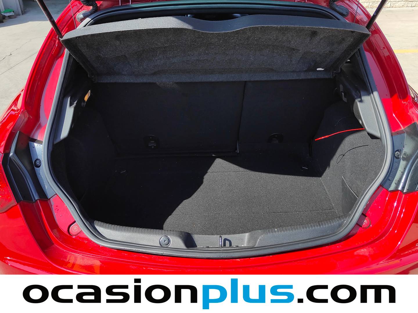 Fotos maletero Alfa Romeo Giulietta Alfa Romeo Giulietta 1.7 TBI Quadrifoglio Verde (235 CV)