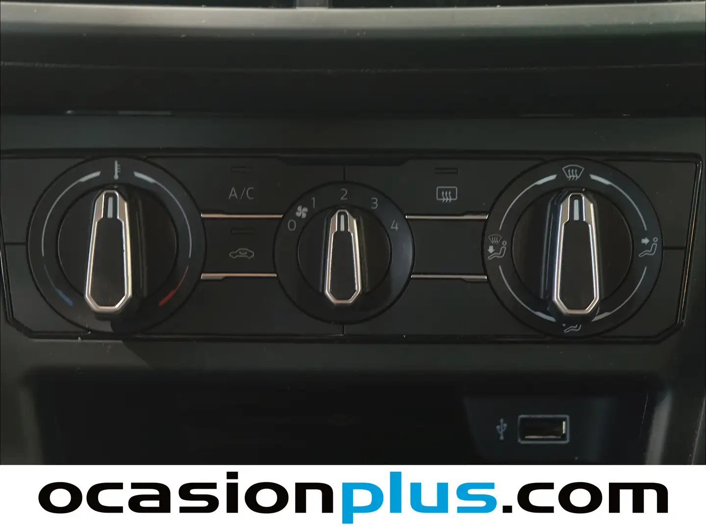 Foto Volkswagen Polo Volkswagen Polo Edition 1.0  (75 CV)