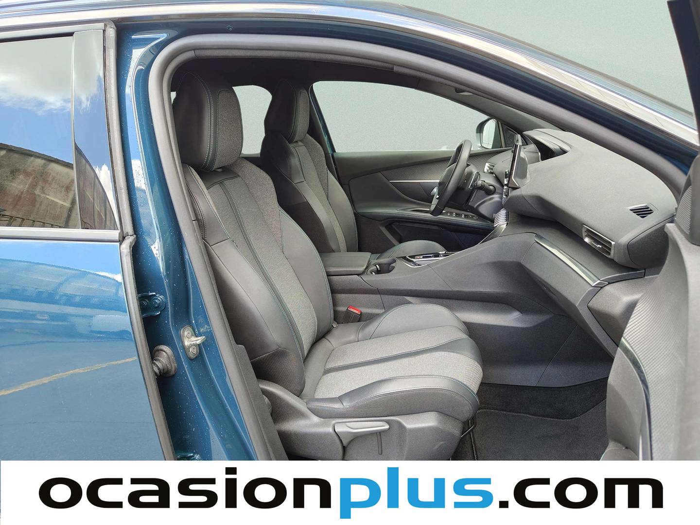 Peugeot 5008 Peugeot 5008 BlueHDI 130 S&S Allure Pack EAT8 (130 CV) 7 Plazas km 0