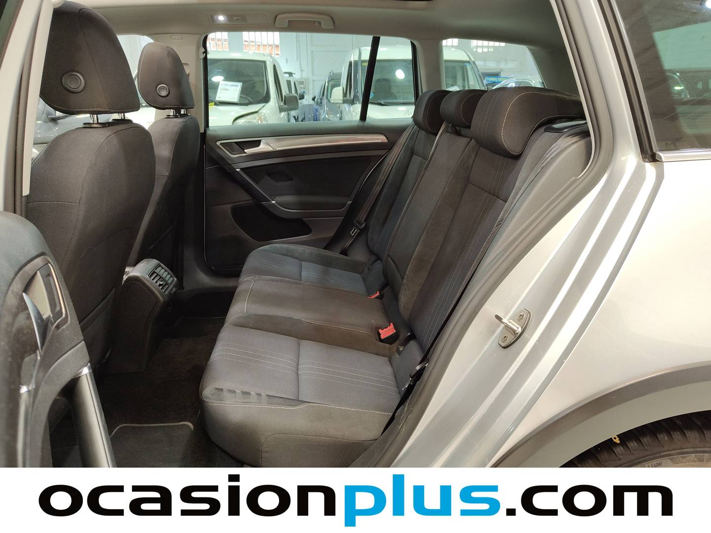 Foto asientos traseros Volkswagen Golf Volkswagen Golf Alltrack Alltrack 2.0 TDI BMT 4Motion DSG (184 CV)