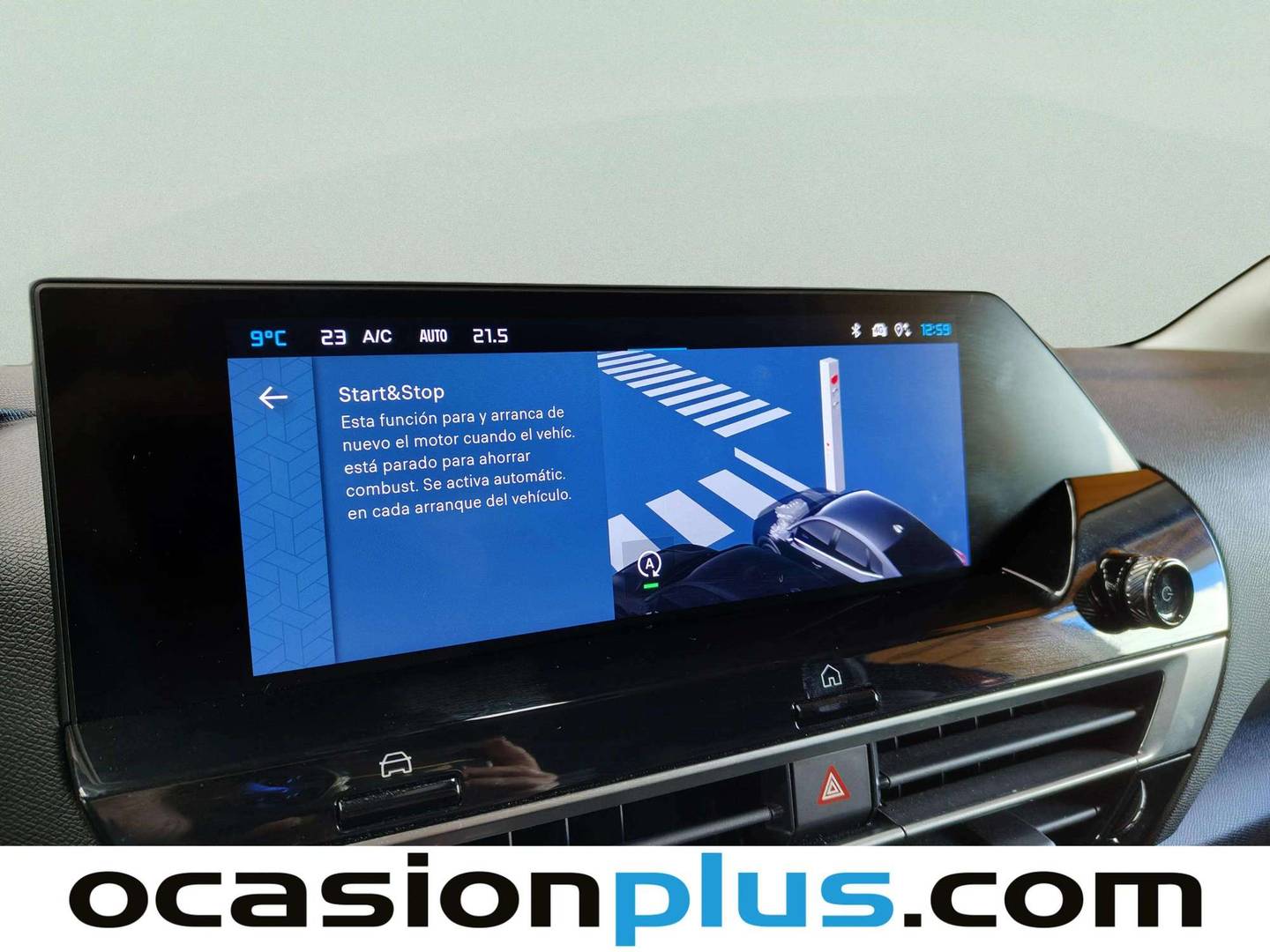 Foto Citroën C4 X Citroen C4 X PureTech 130 S&S Plus EAT8 (131 CV)