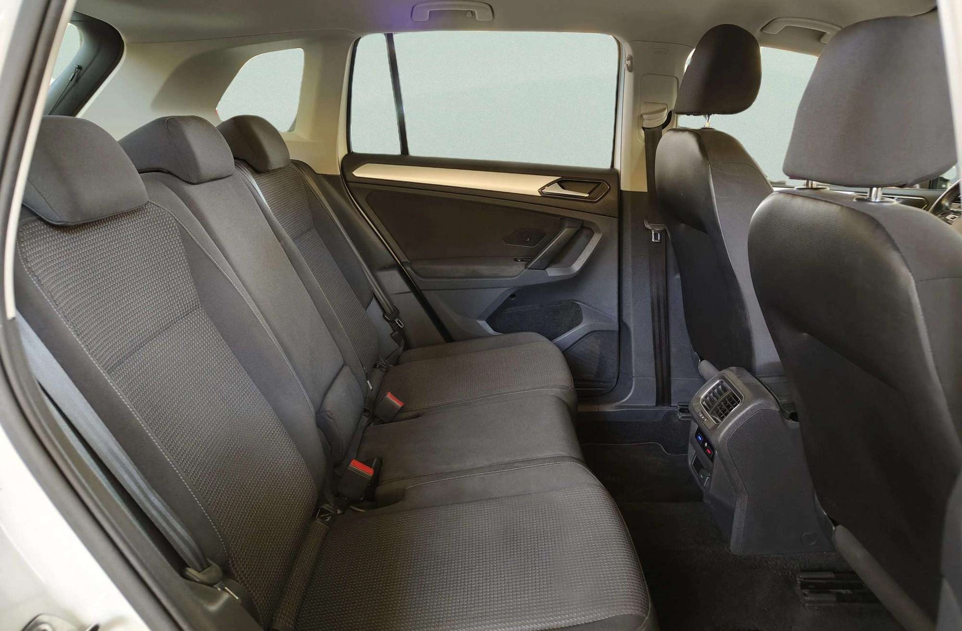 Volkswagen Tiguan Edition 2.0 TDI - foto 15