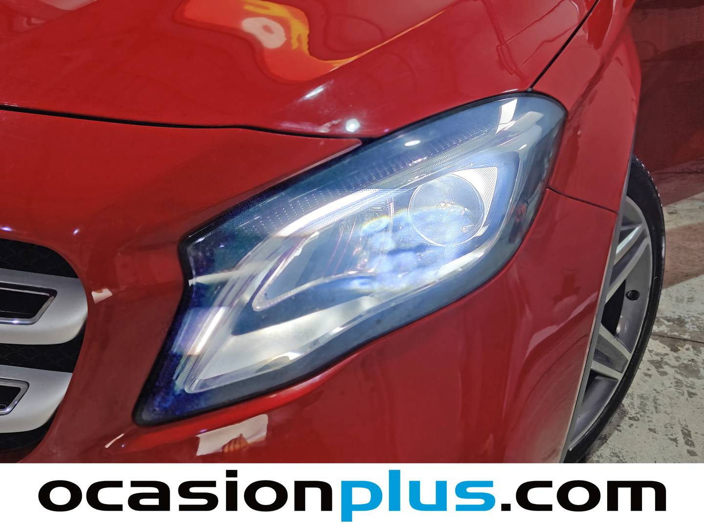 Foto Mercedes GLA Mercedes-Benz GLA 200 d  (136 CV) Pack AMG