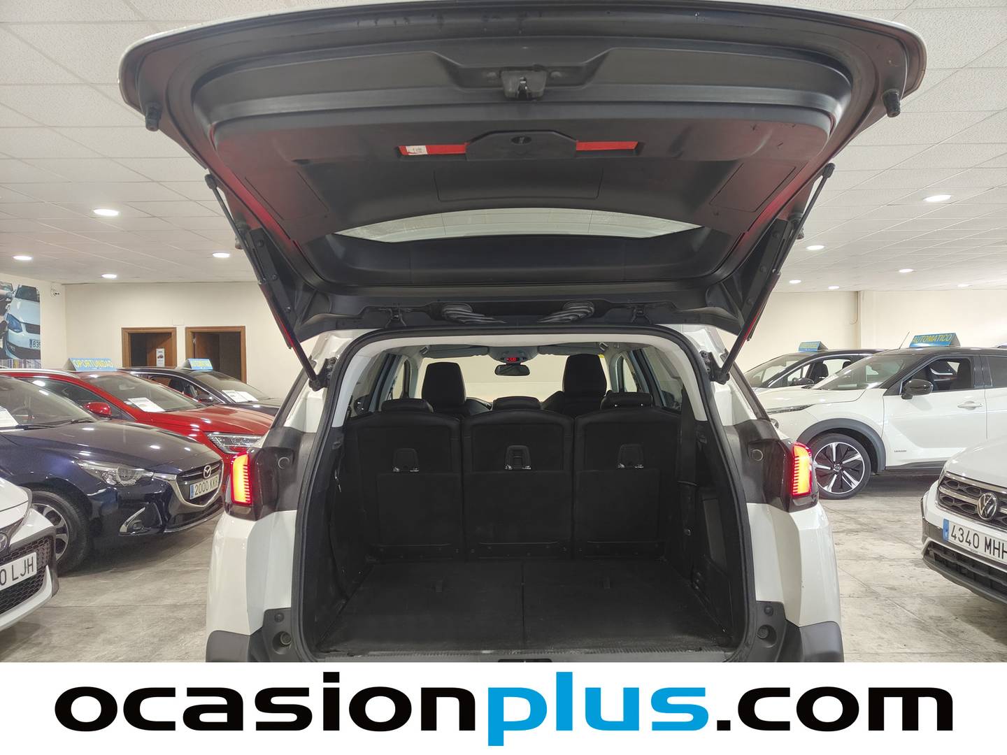 Foto Peugeot 5008 Peugeot 5008 PureTech 130 S&S Allure (130 CV) 7 PLAZAS siete plazas