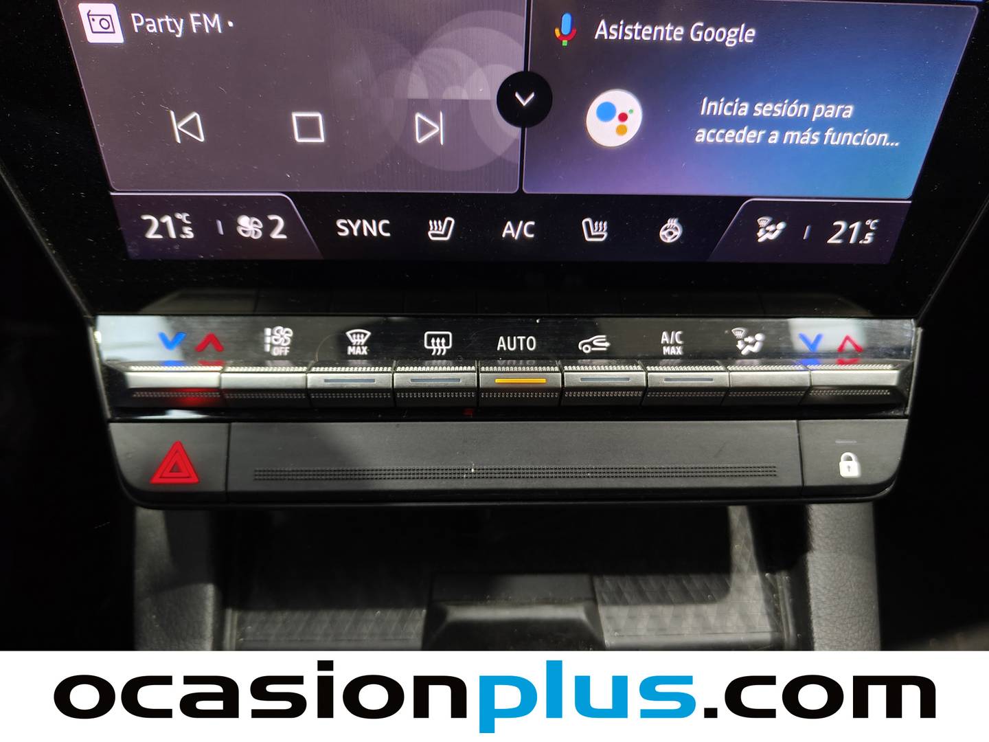 Foto Renault Megane E-Tech Renault Megane Iconic E-Tech Híbrido EV60 Super Charge (218 CV)