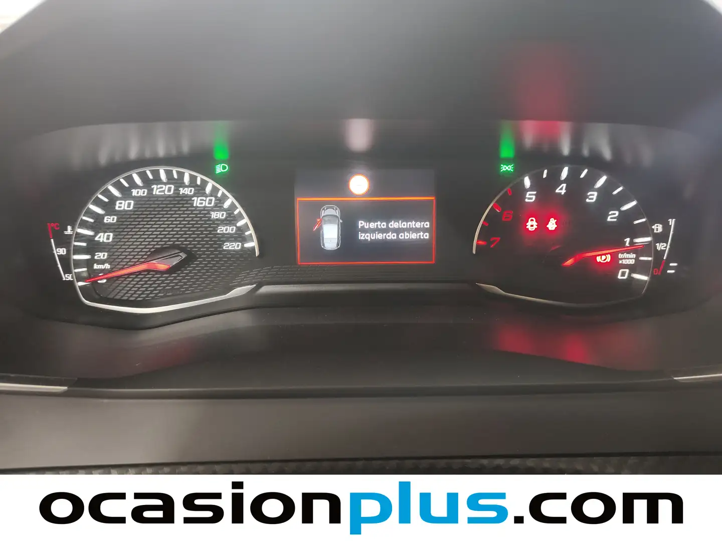 Foto Peugeot 2008 Peugeot 2008 PureTech 100 S&S Allure (100 CV)