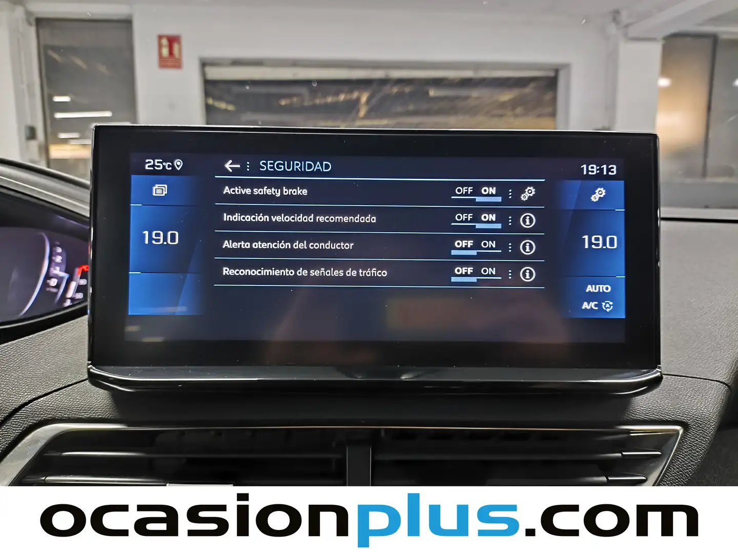 Foto Peugeot 3008 Peugeot 3008 PureTech 130 S&S Allure Pack (130 CV)