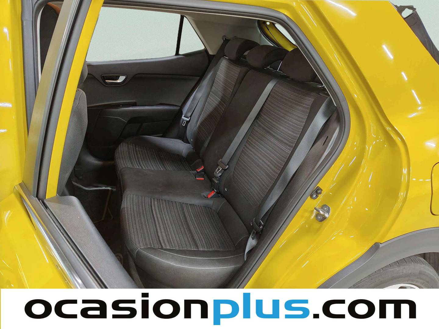 Foto asientos traseros KIA Stonic KIA Stonic 1.0 T-GDi Drive (120 CV)