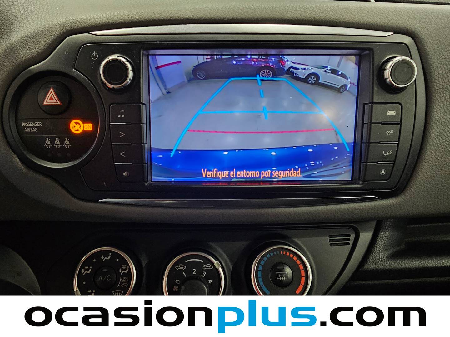 Extras y acabados del Toyota Yaris Toyota Yaris 100 Active (99 CV)